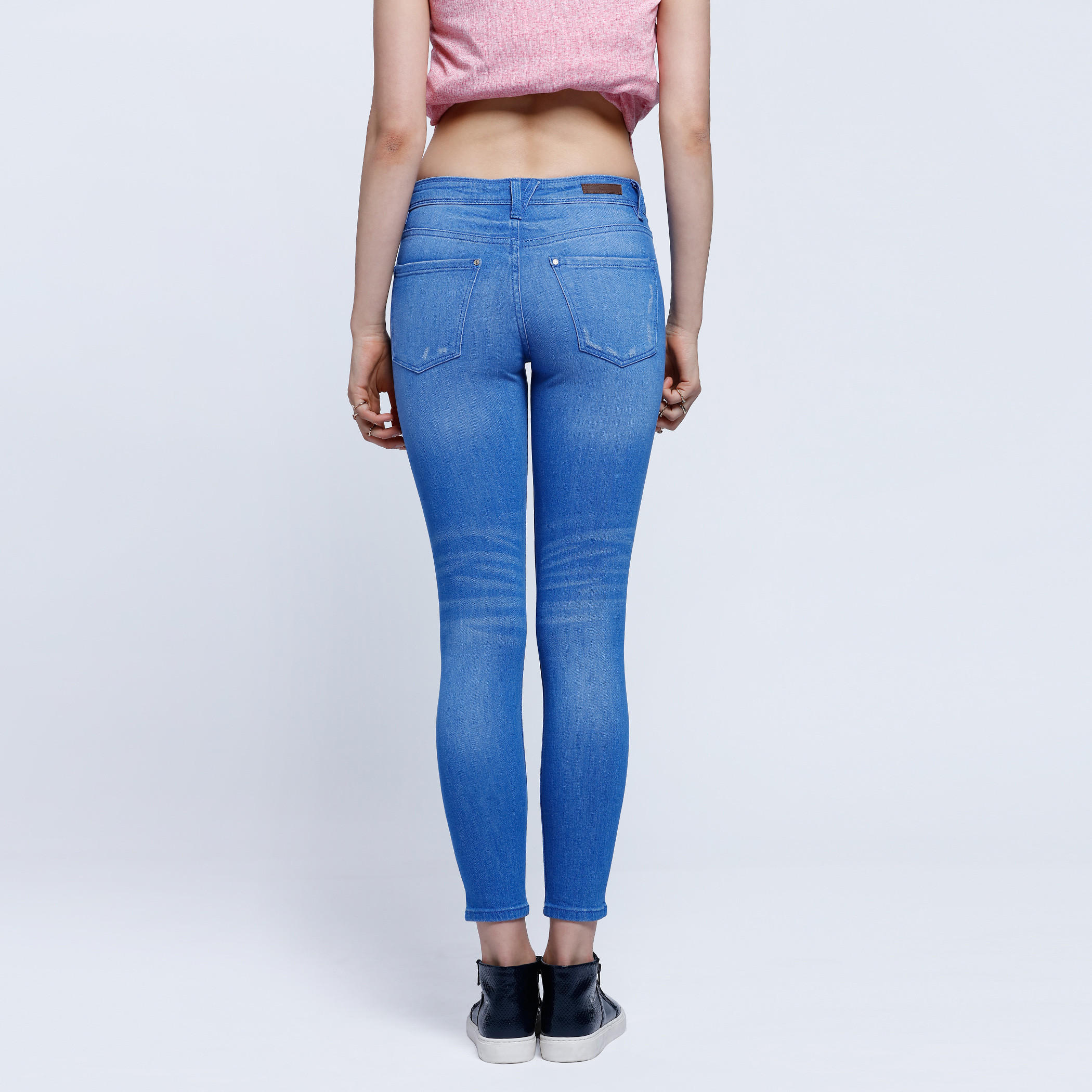 Vintage Ripped Jeans-women-clothing-bottoms-jeans-image-2