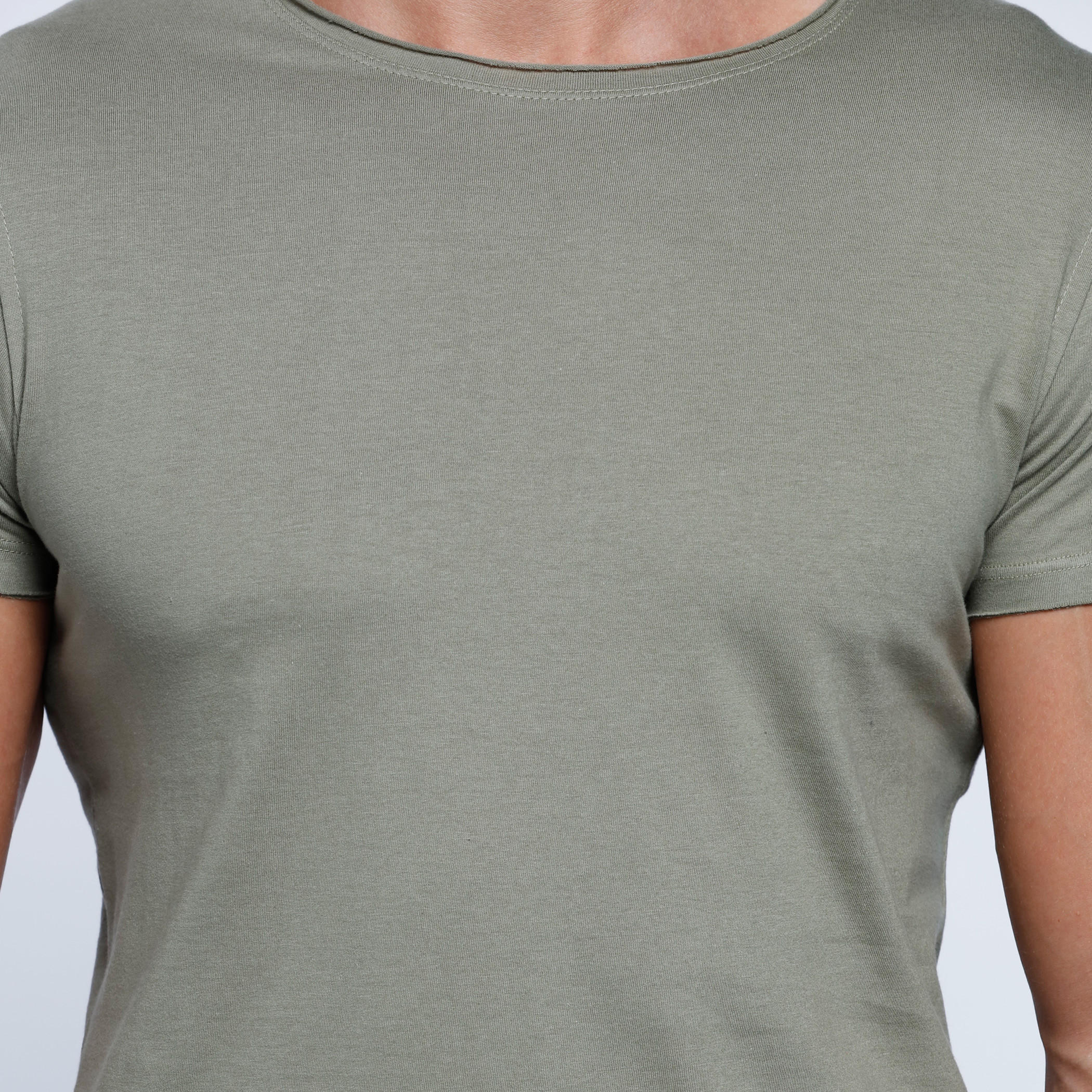 Lee Cooper Crew Neck T-Shirt with Short Sleeves-men-clothing-tshirtsandpolos-tshirts-image-2