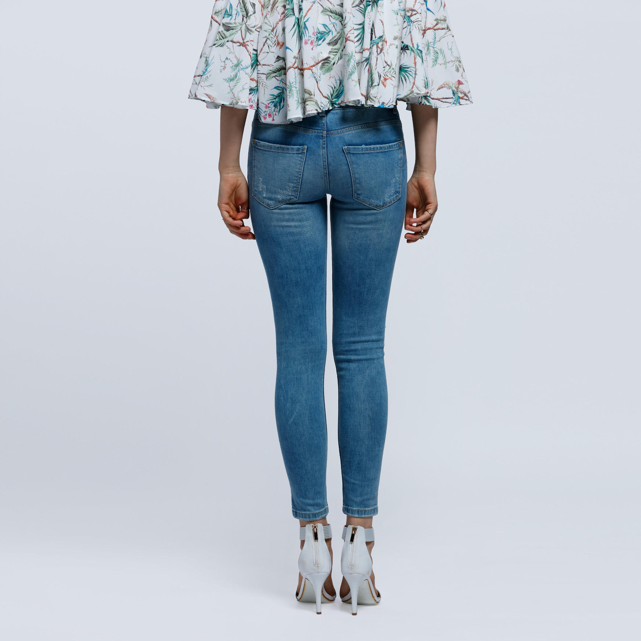 High Waist Jeans with Stone Wash and Distressed Pattern-women-clothing-bottoms-jeans-image-2