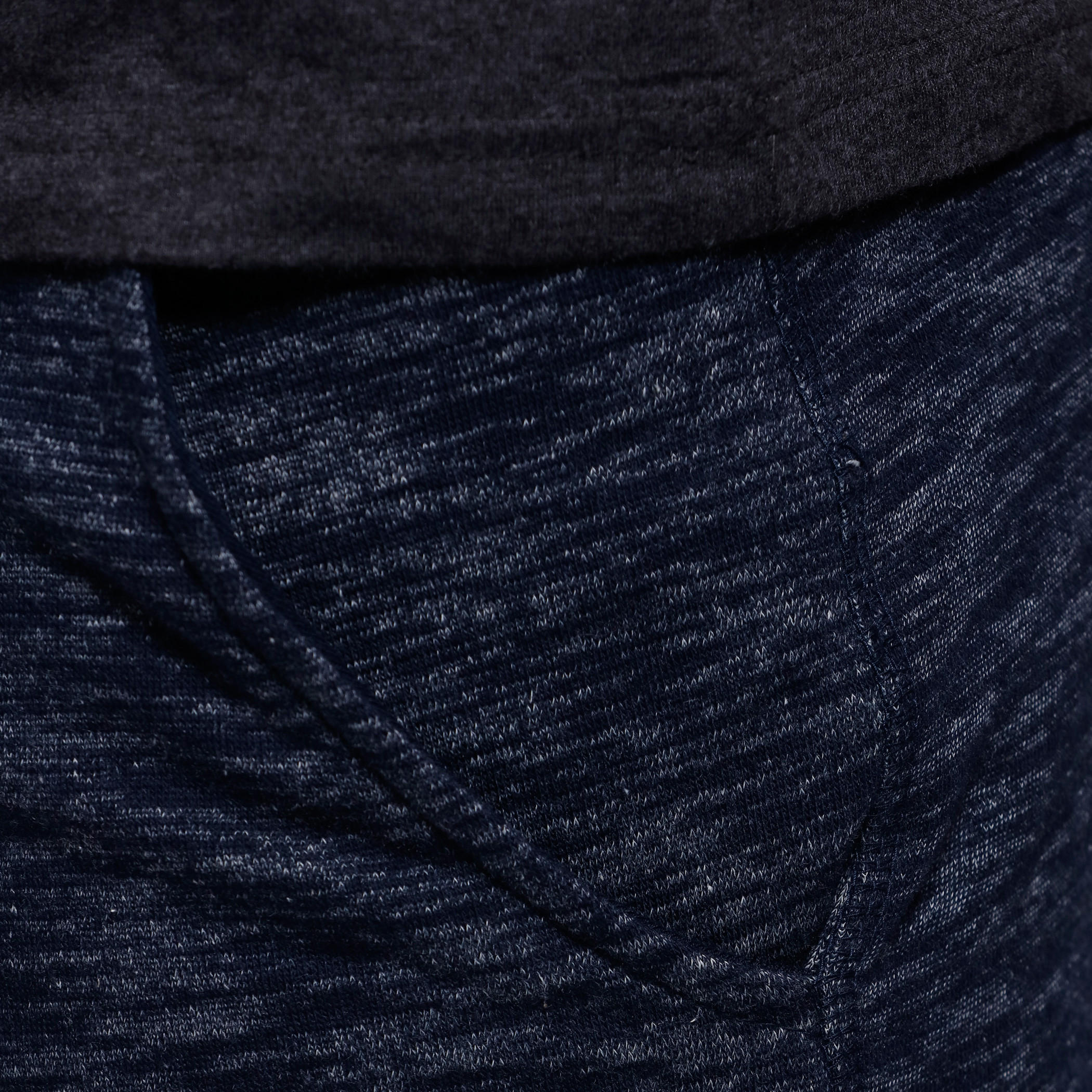 Knee Length Shorts with Pockets on the Front-men-clothing-bottoms-shorts-image-2