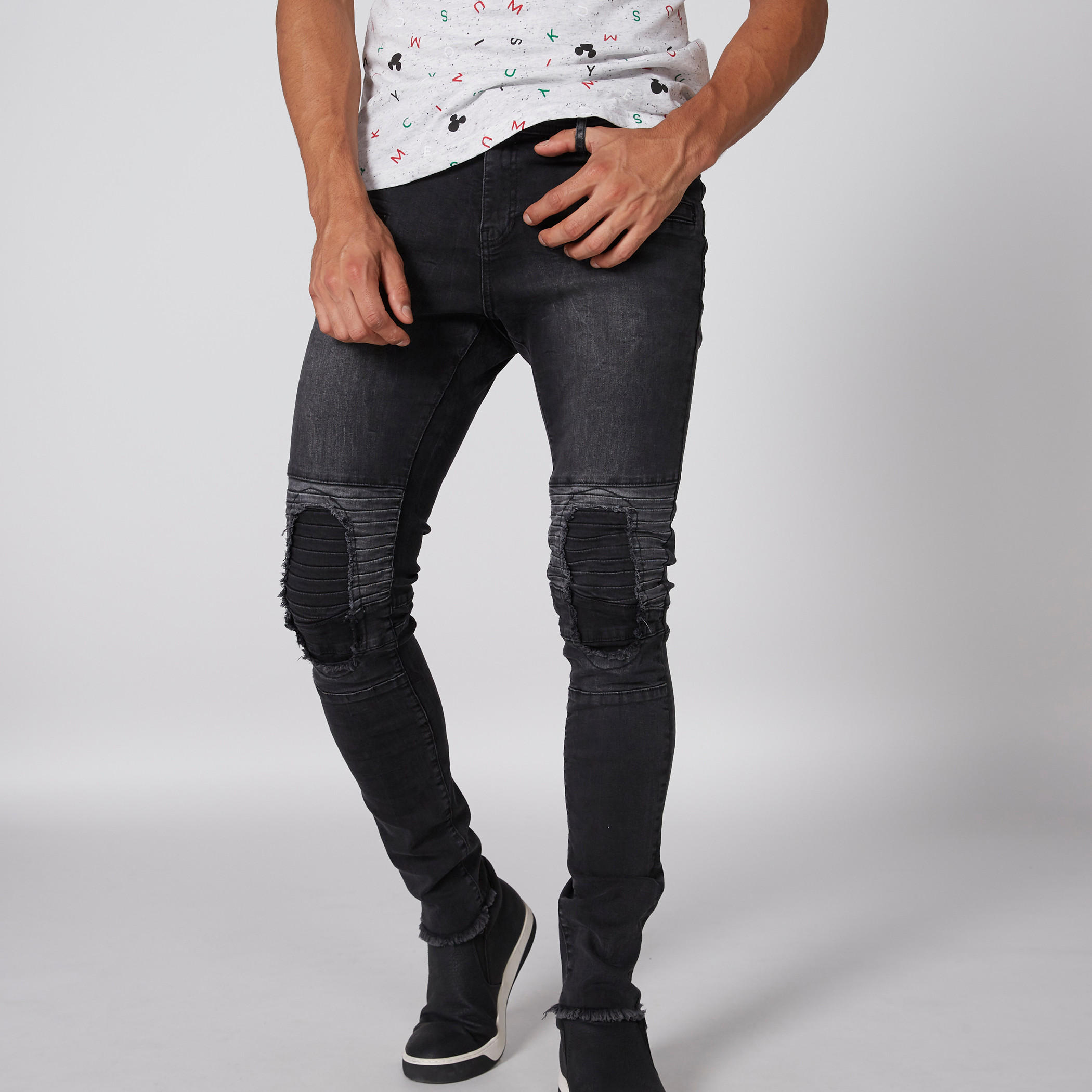 بنطال جينز طويل بجيوب من لي كوبر-men-clothing-bottoms-jeans-image-3