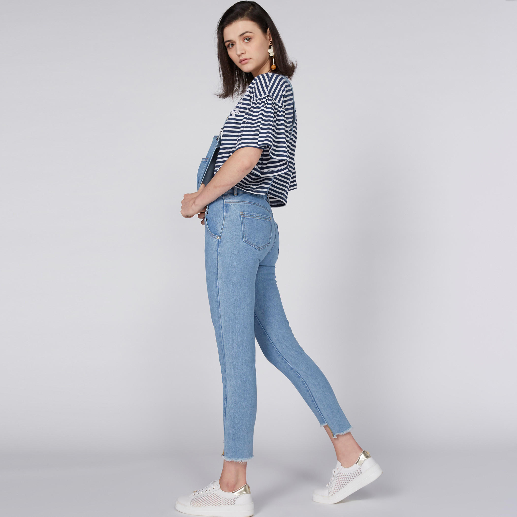 دنغري من الدينم بجيوب من لي كوبر-women-clothing-jumpsuits-image-4