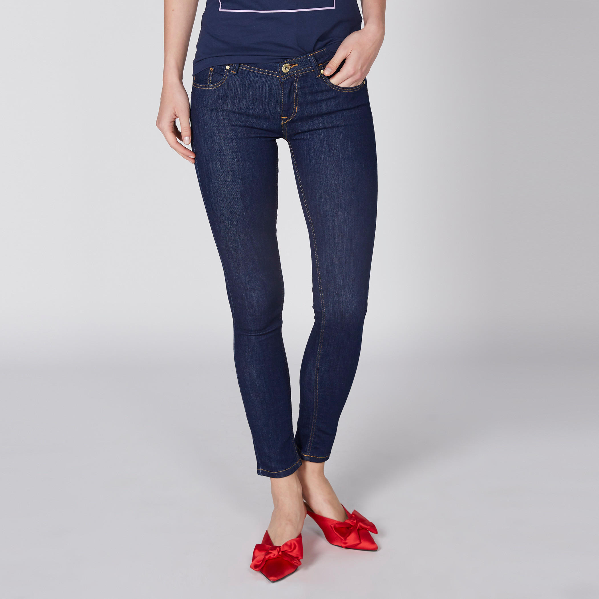 بنطال جينز طويل بزر إغلاق من لي كوبر-women-clothing-bottoms-jeans-image-5