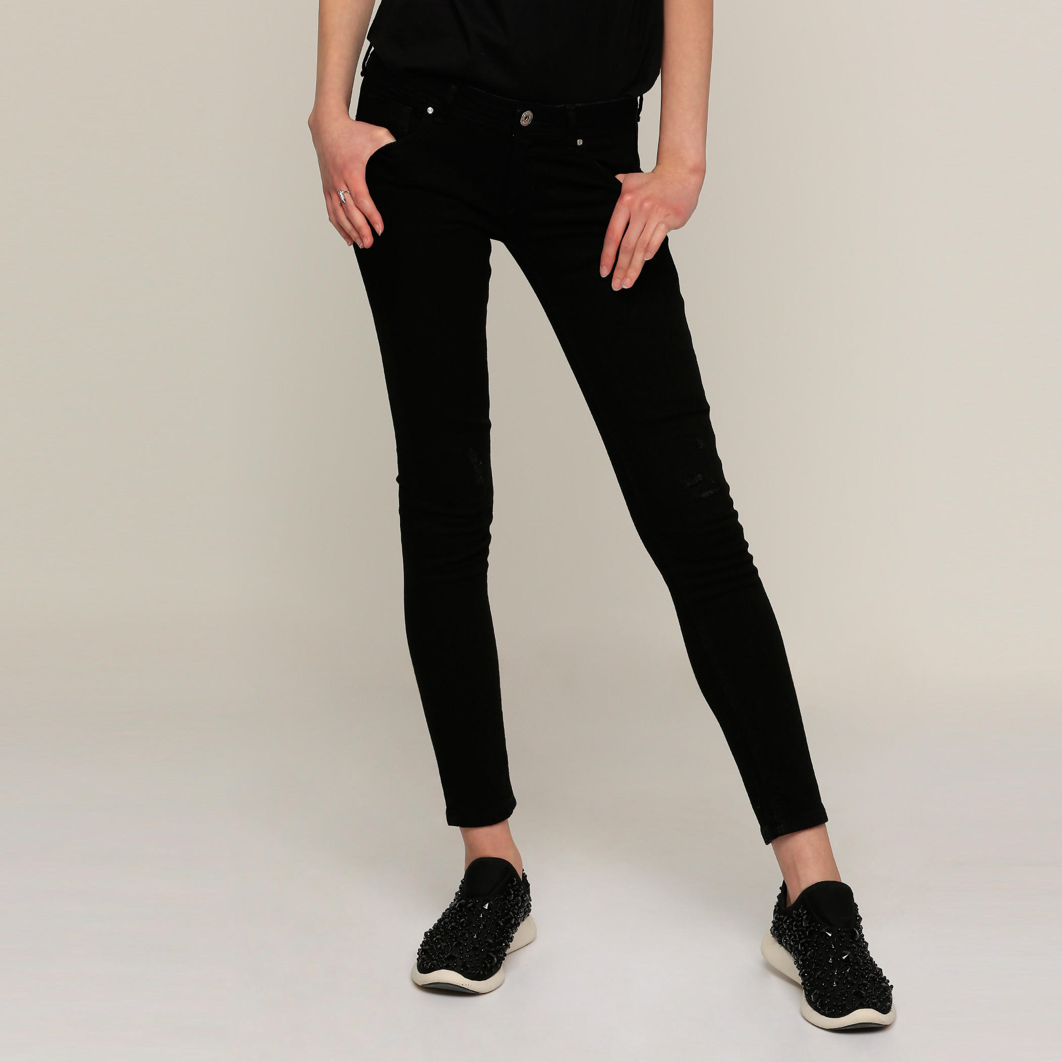 بنطال جينز طويل بتصميم بوش أب وجيوب من لي كوبر-women-clothing-bottoms-jeans-image-1