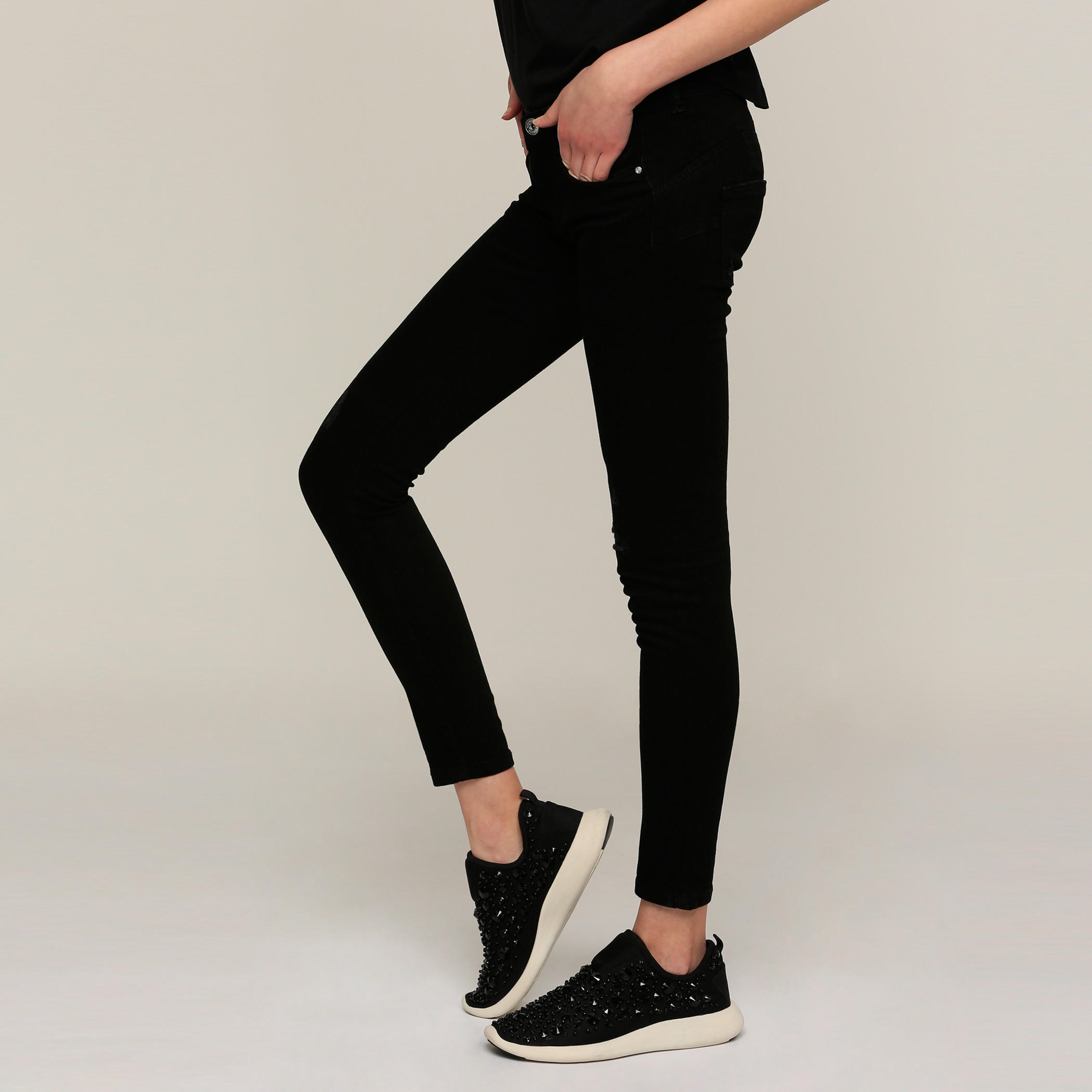 بنطال جينز طويل بتصميم بوش أب وجيوب من لي كوبر-women-clothing-bottoms-jeans-image-3