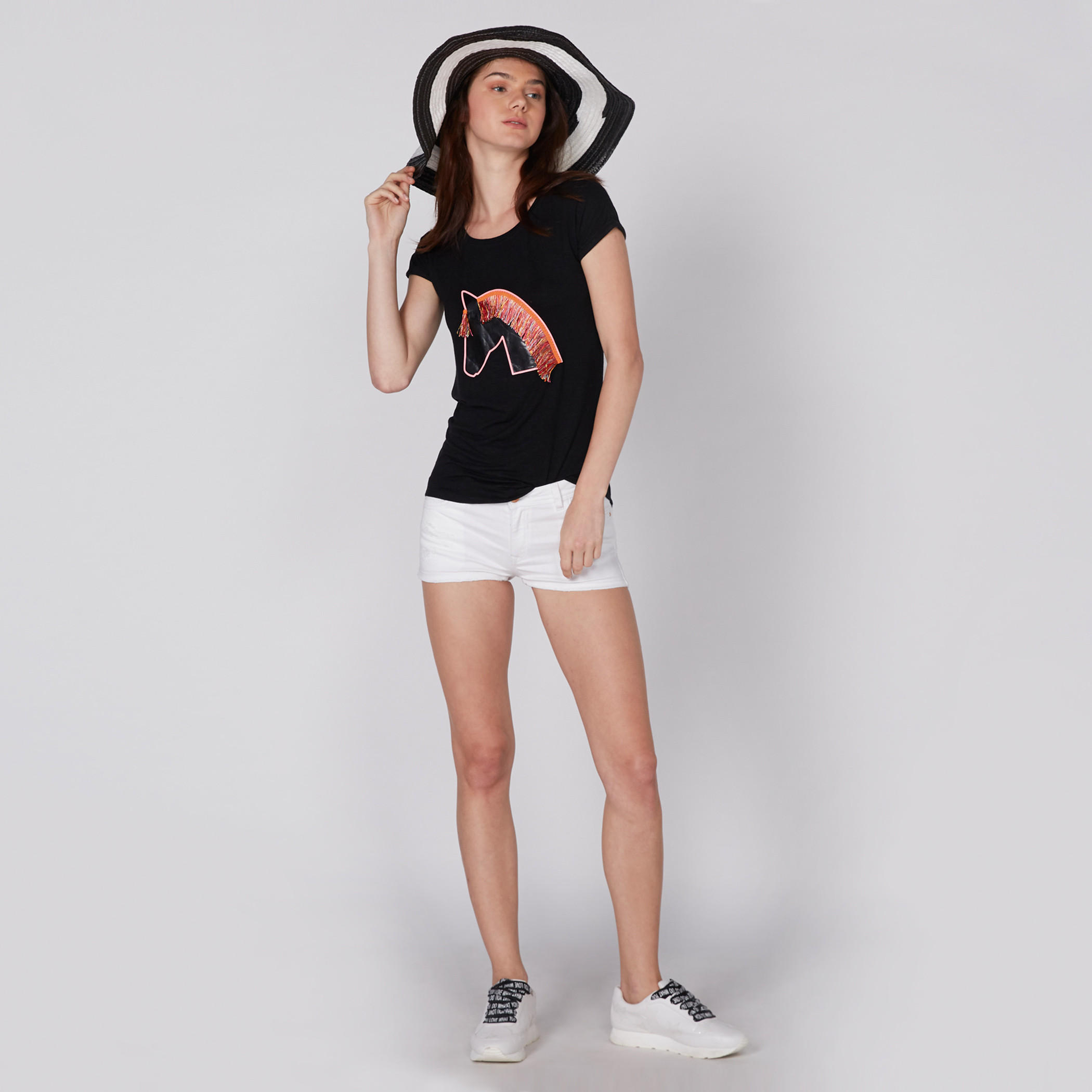 شورت بزر إغلاق وجيوب من لي كوبر-women-clothing-bottoms-shorts-image-5