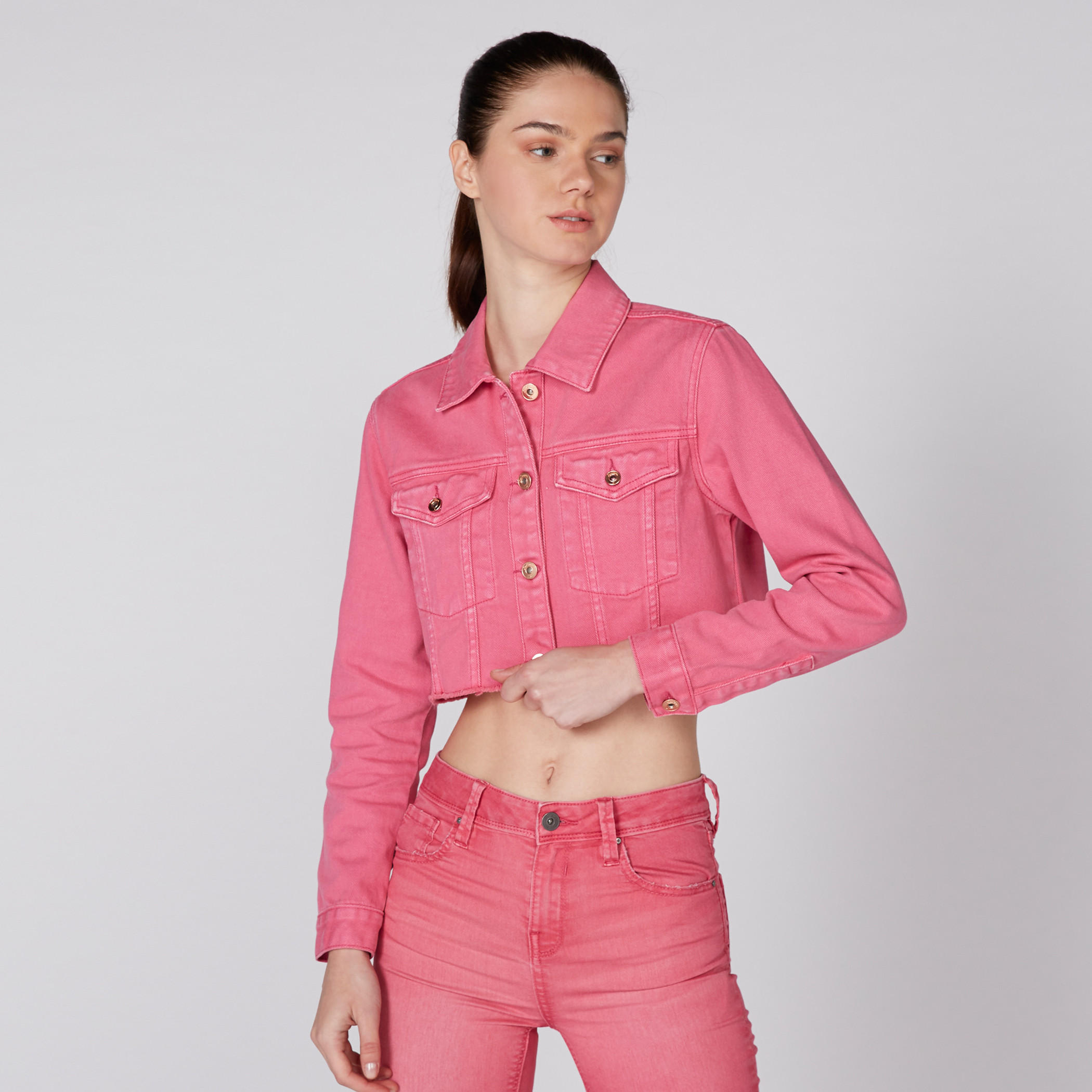 جاكيت دينم بأكمام طويلة وأزرار من لي كوبر-women-winterwear-coatsandjackets-jackets-image-1