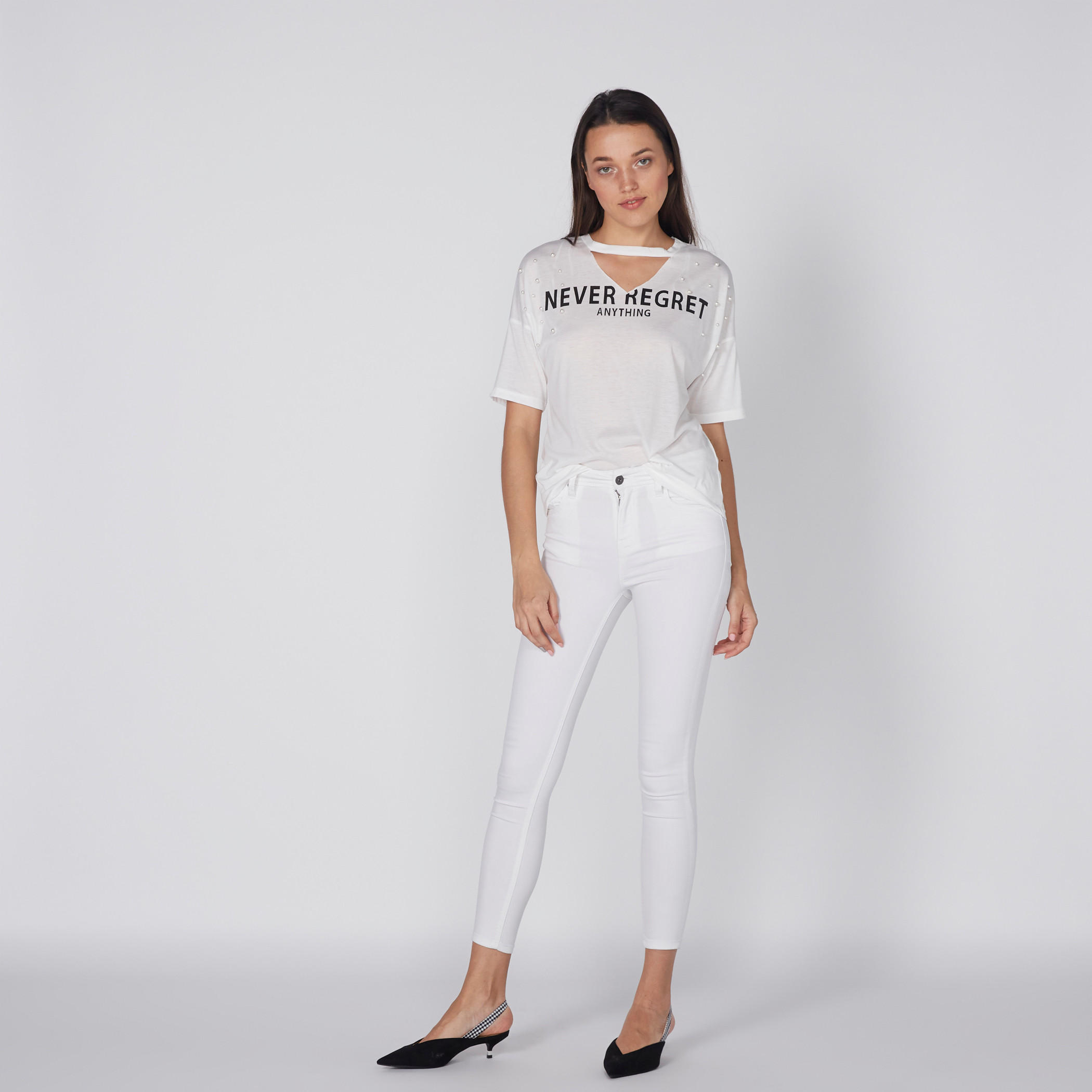 بنطال جينز بطول الكاحل وبقصّة ضيّقة من لي كوبر-women-clothing-bottoms-jeans-image-1