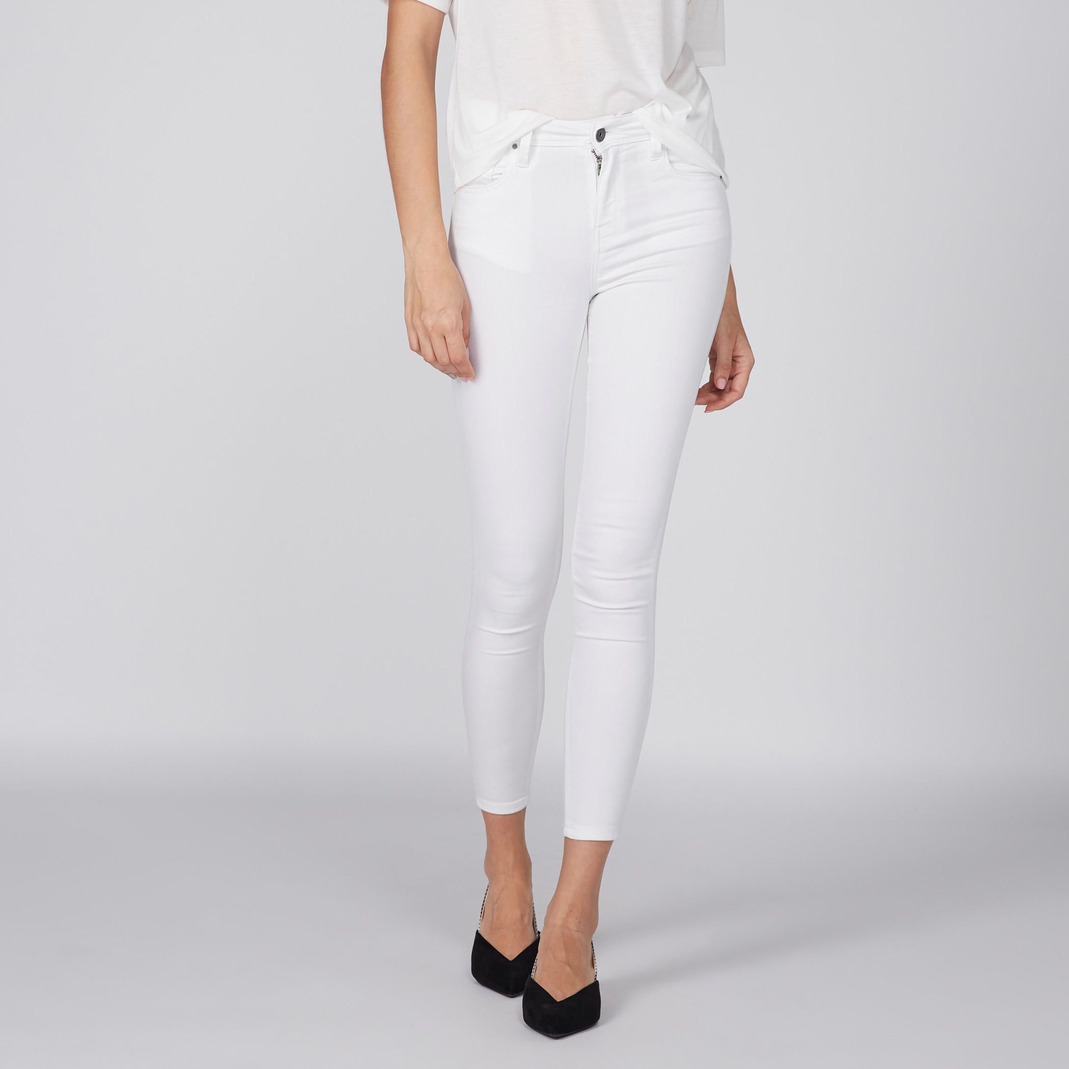 بنطال جينز بطول الكاحل وبقصّة ضيّقة من لي كوبر-women-clothing-bottoms-jeans-image-2