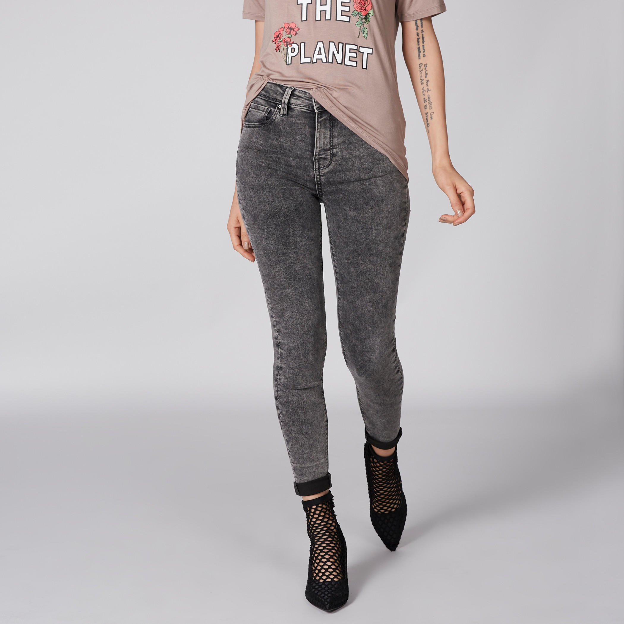 بنطال جينز طويل بجيوب من لي كوبر-women-clothing-bottoms-jeans-image-1