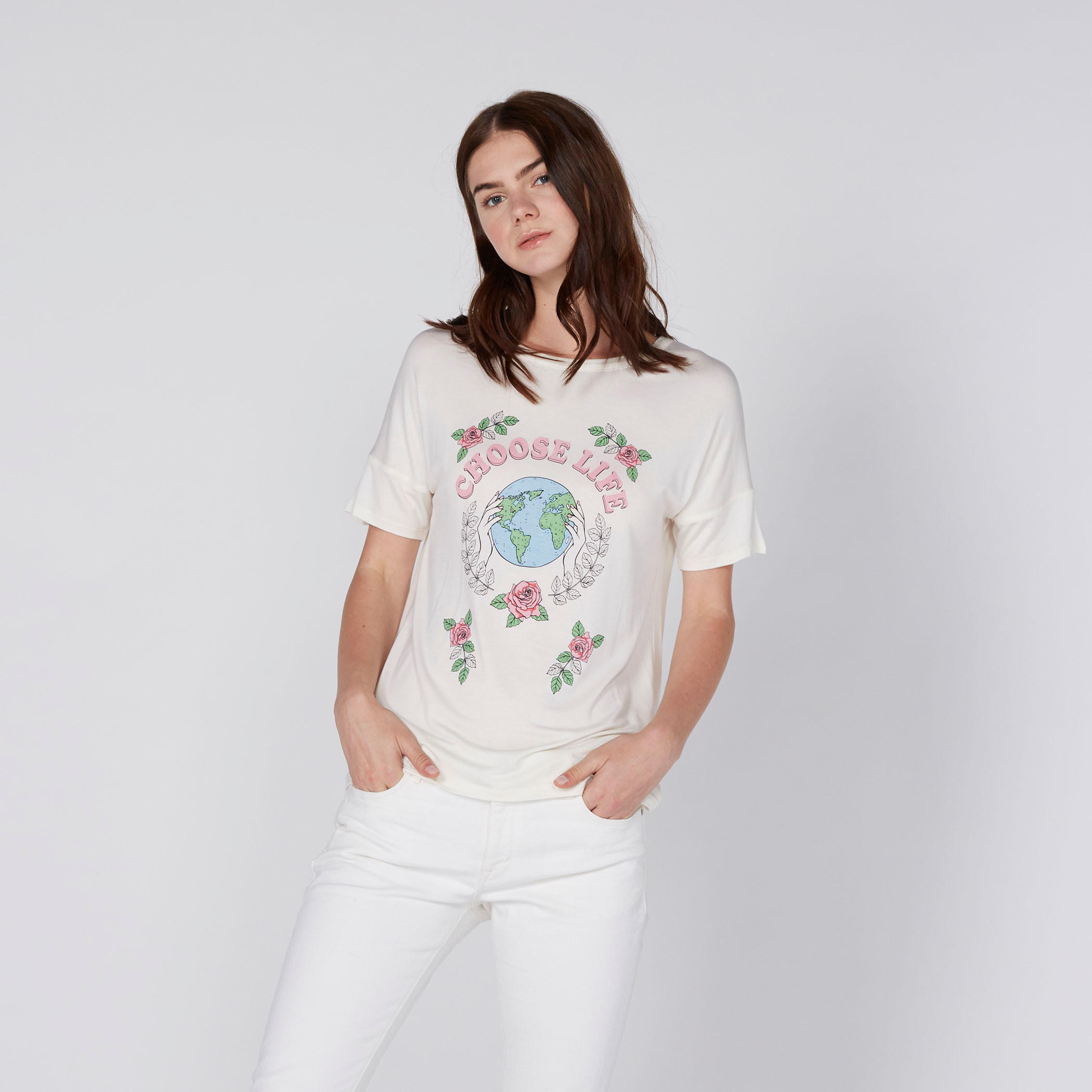 بلوزة بياقة مستديرة وأكمام قصيرة وطبعات-women-clothing-shirtsandblouses-blouses-image-1