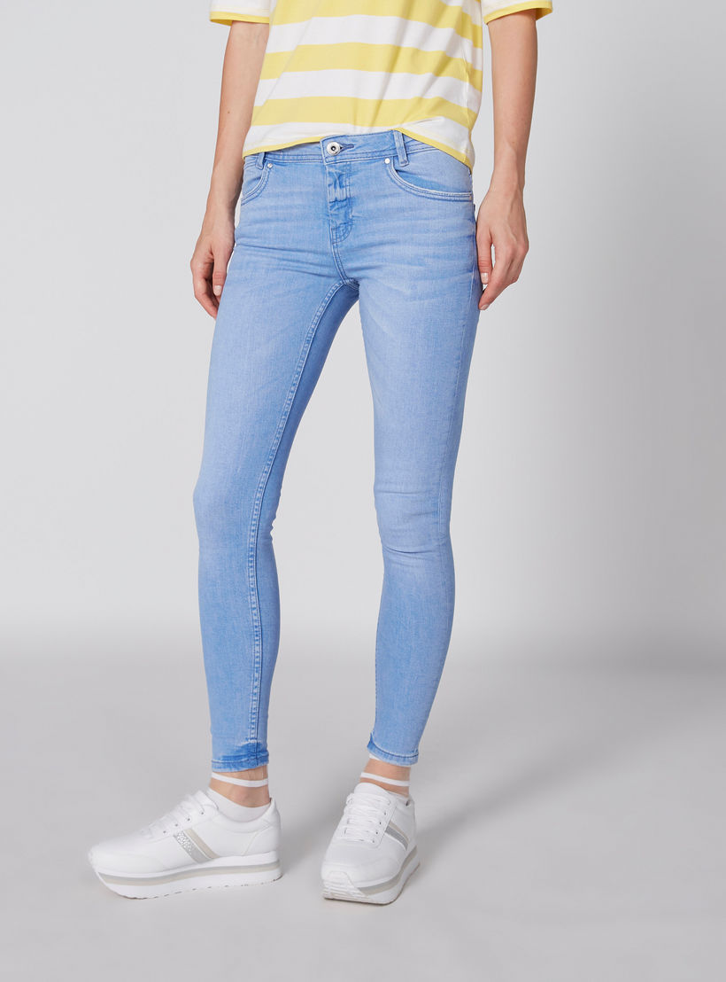 بنطال جينز طويل بزر إغلاق وجيوب من لي كوبر-women-clothing-bottoms-jeans-image-1