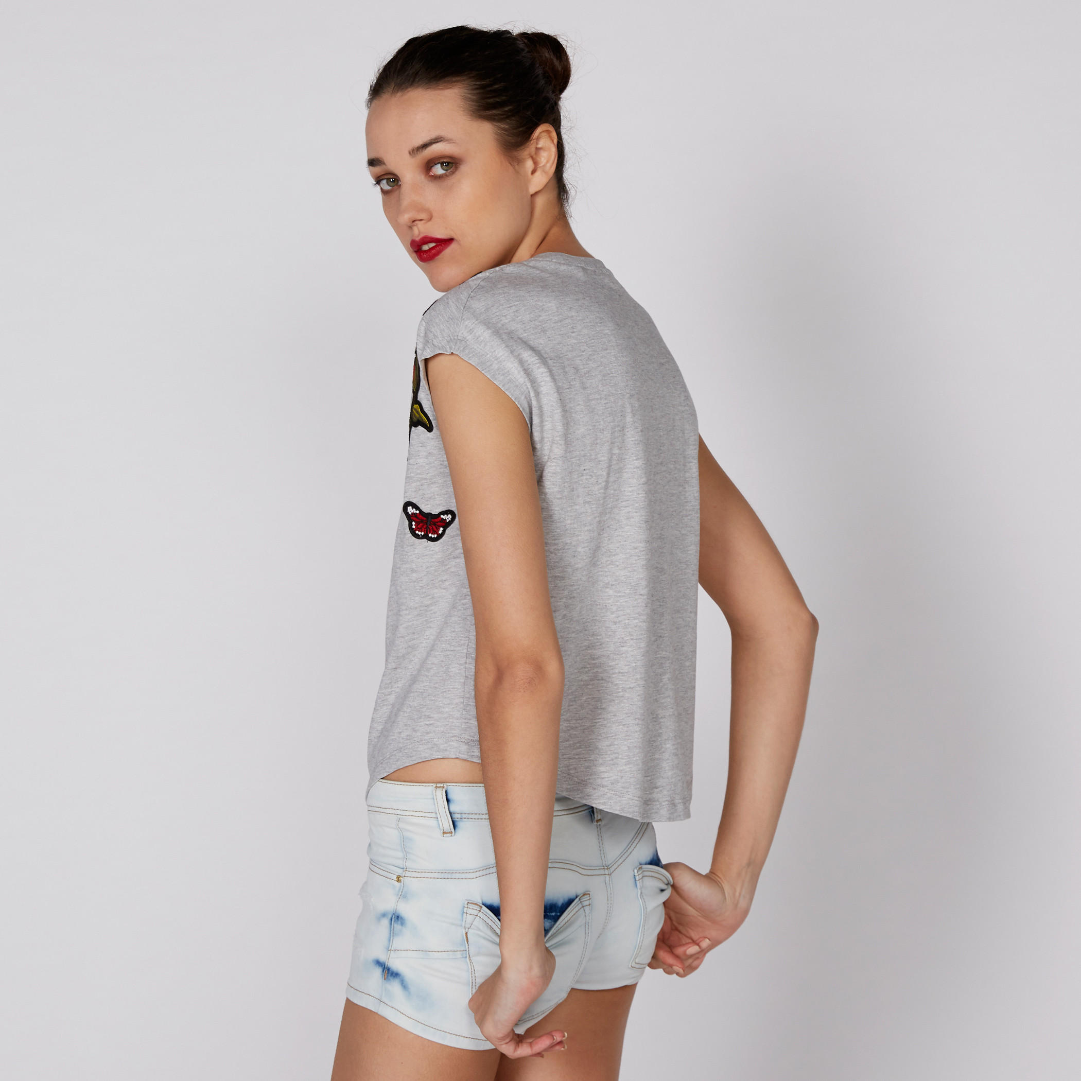 تيشيرت دون أكمام بياقة مستديرة من لي كوبر-women-clothing-shirtsandblouses-shirts-image-1