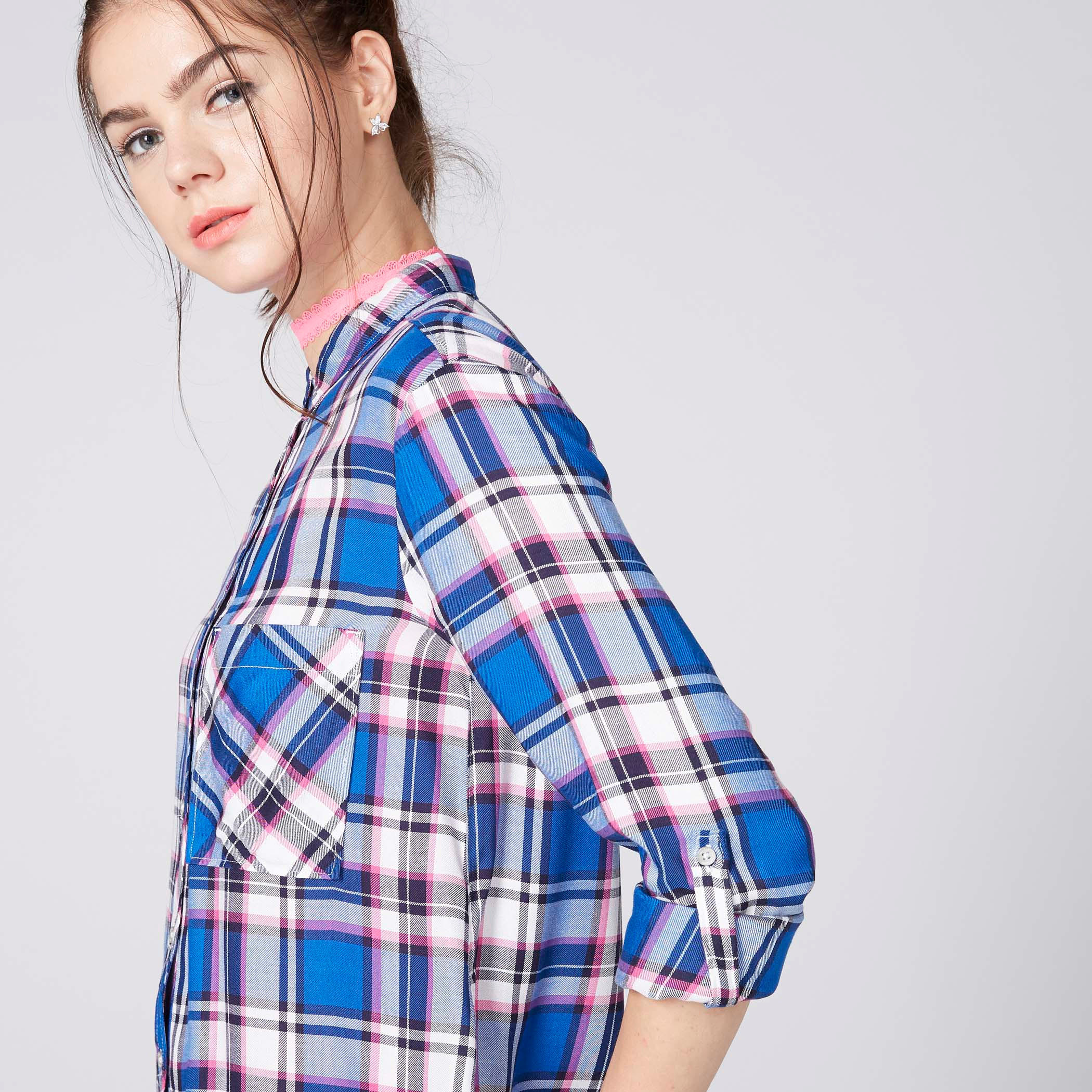 قميص كاروهات بأكمام طويلة ووصلة أزرار كاملة من لي كوبر-women-clothing-shirtsandblouses-shirts-image-1