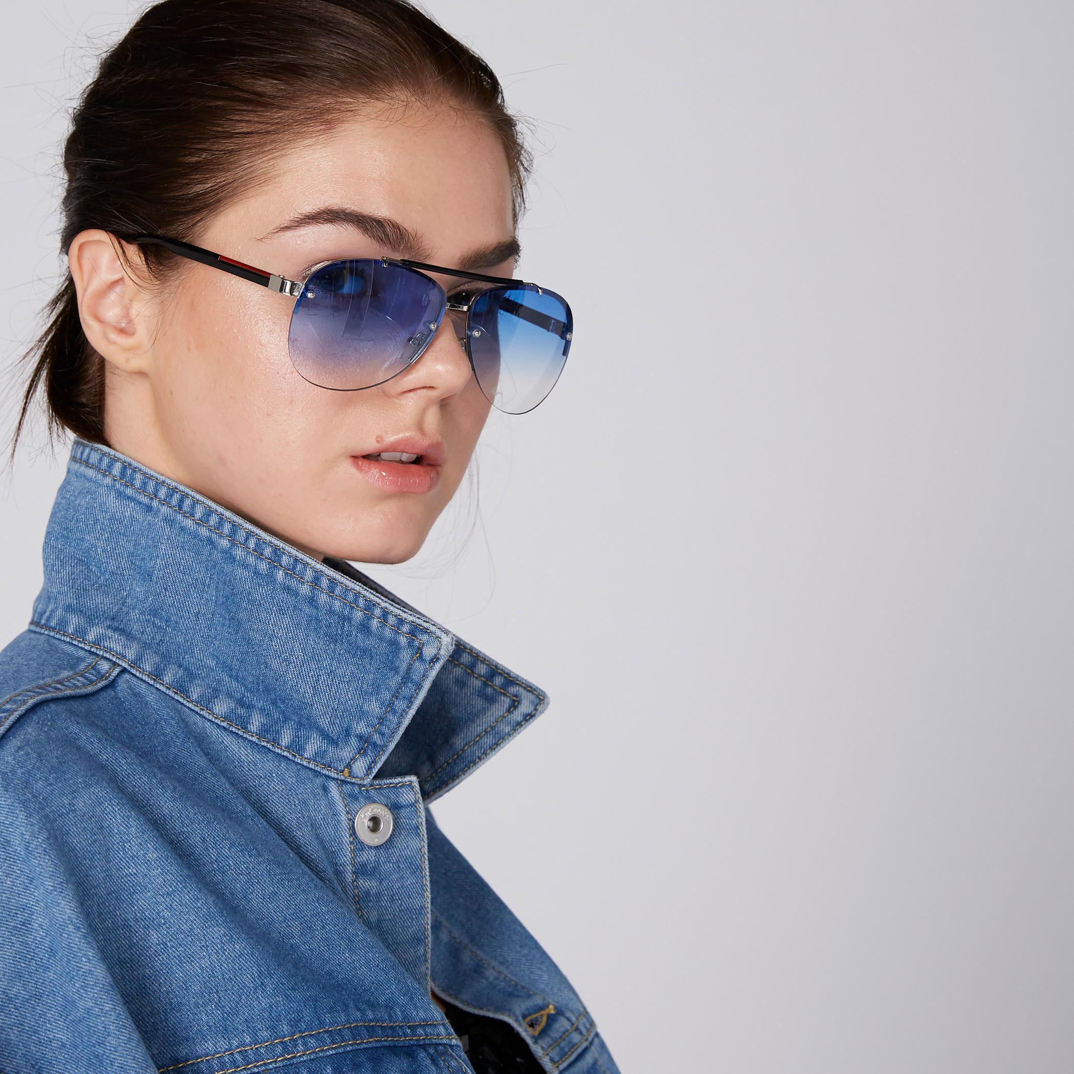 جاكيت قصير من الدينم بأكمام طويلة وزر إغلاق من لي كوبر-women-winterwear-coatsandjackets-jackets-image-4