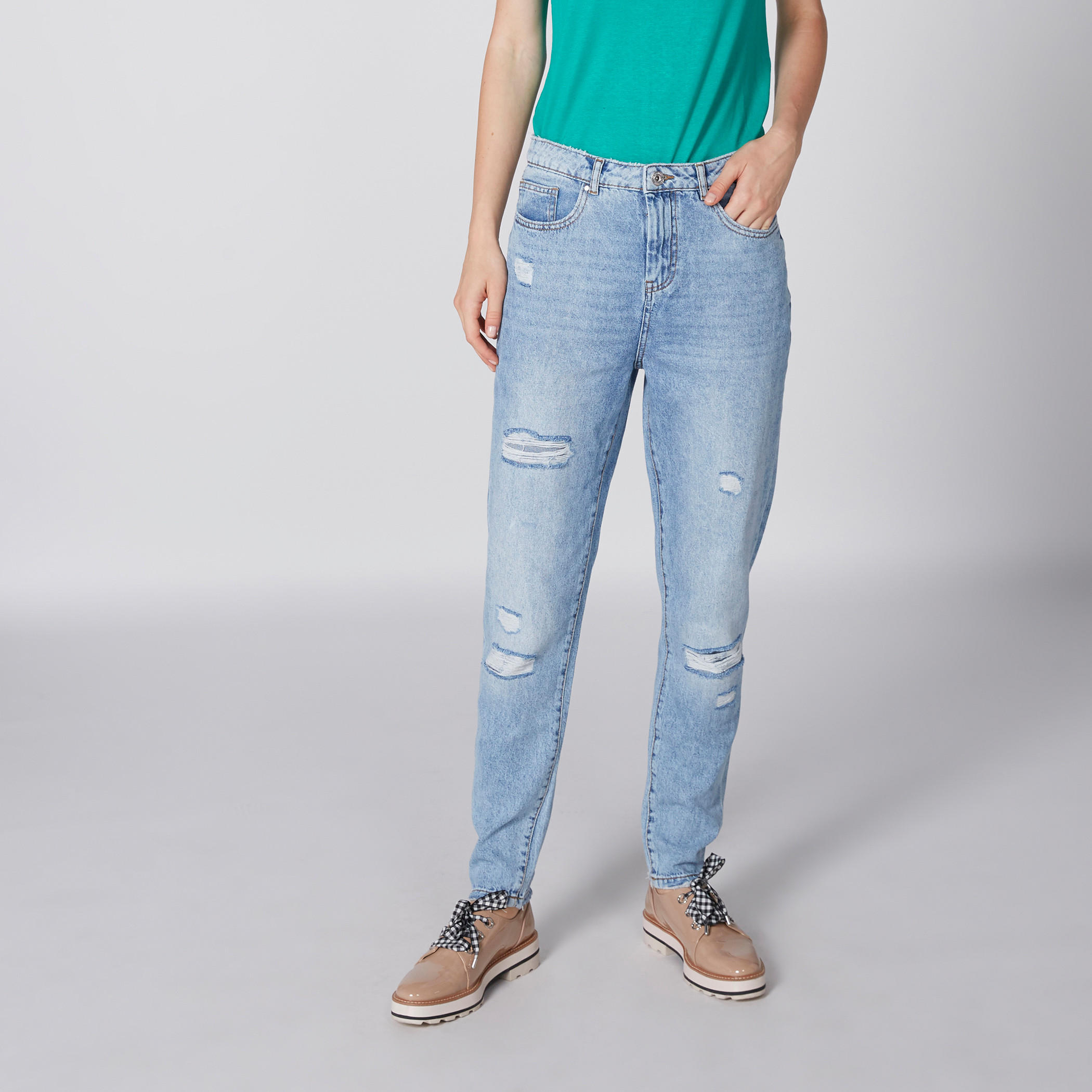 بنطال جينز بتصميم ممزّق وزر إغلاق وجيوب من لي كوبر-women-clothing-bottoms-jeans-image-1