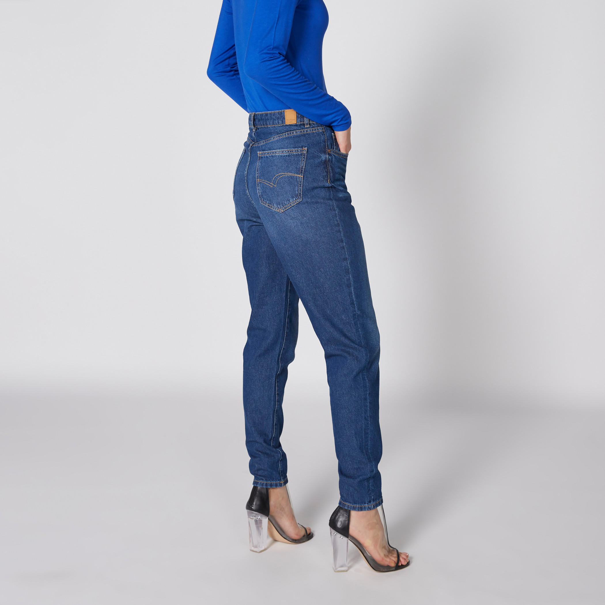 بنطال جينز طويل بجيب وزر إغلاق من لي كوبر-women-clothing-bottoms-jeans-image-2