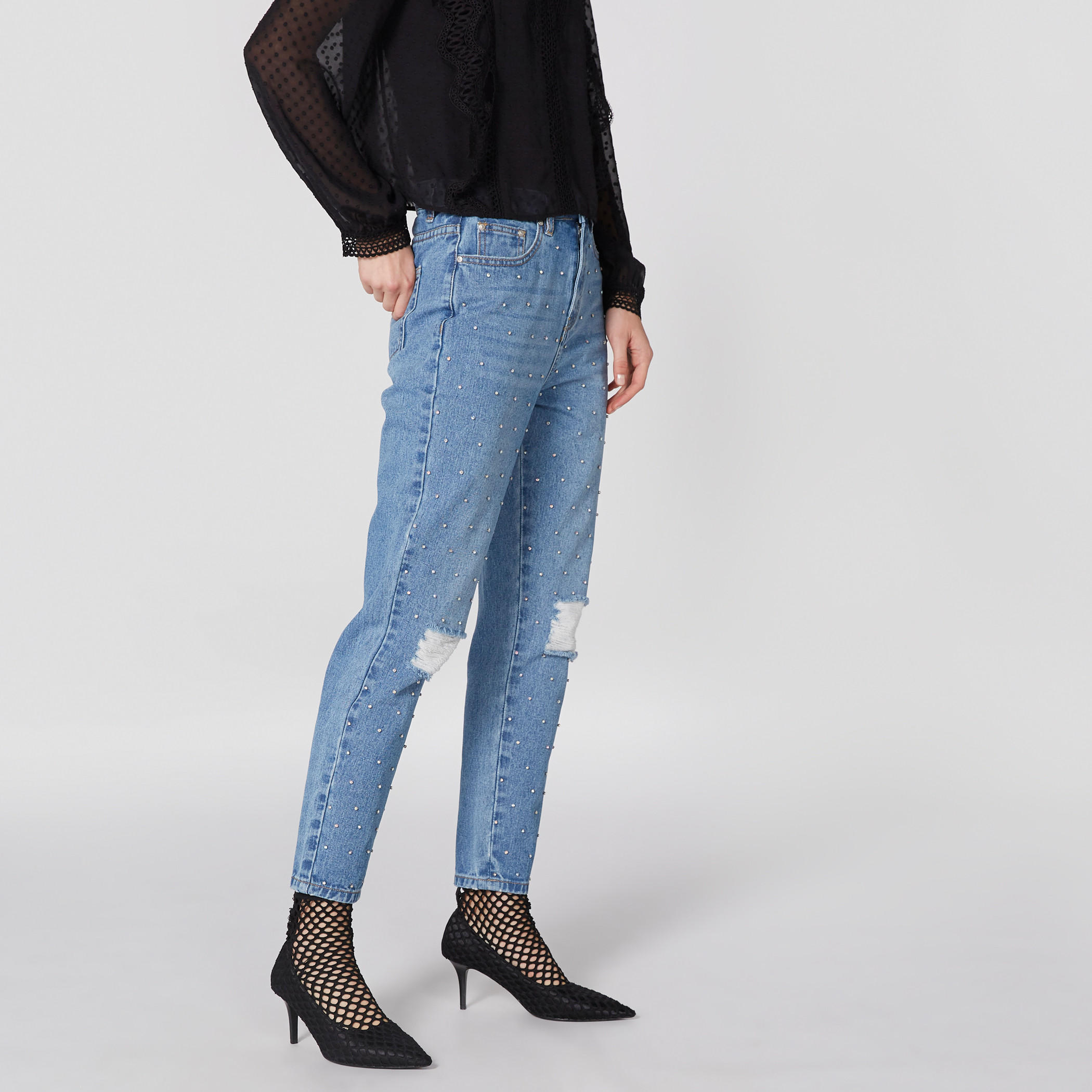 بنطال جينز طويل ومزين بزر إغلاق من لي كوبر-women-clothing-bottoms-jeans-image-4