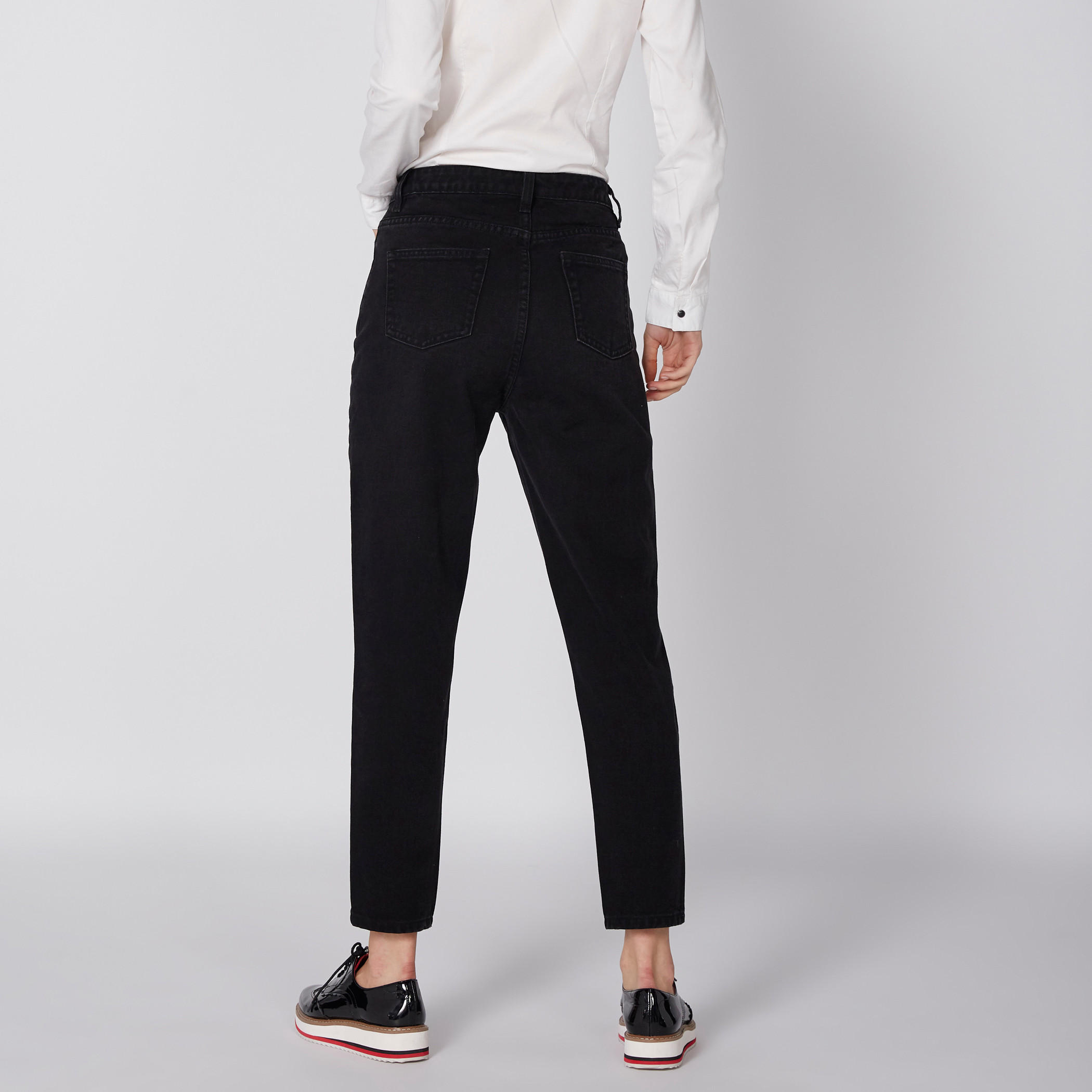 بنطال جينز طويل بتصميم ممزق وجيوب من لي كوبر-women-clothing-bottoms-jeans-image-5