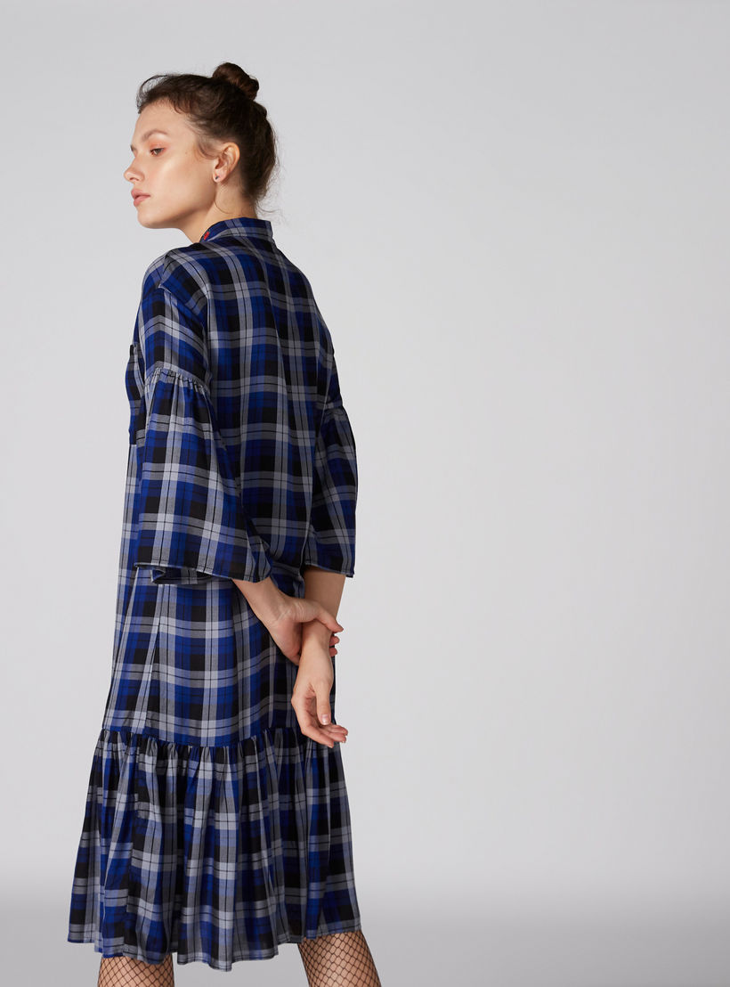 فستان كاروهات متوسط الطول بأكمام واسعة وجيوب-women-clothing-dresses-image-2