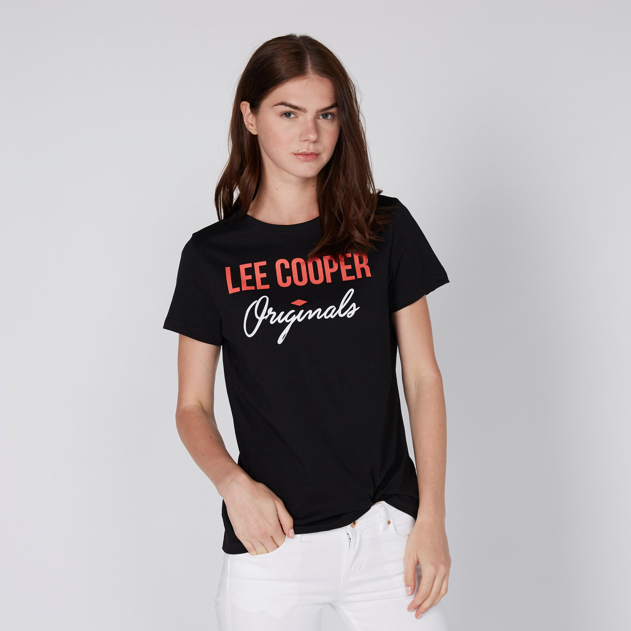تيشيرت بياقة مستديرة وأكمام قصيرة وطبعات من لي كوبر-women-clothing-tshirts-image-2
