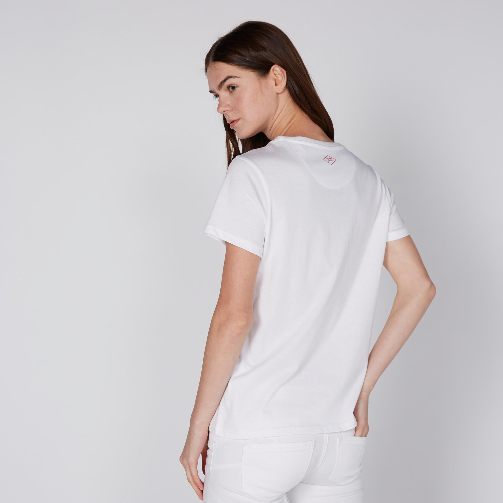تيشيرت بياقة مستديرة وأكمام قصيرة وطبعات من لي كوبر-women-clothing-tshirts-image-3