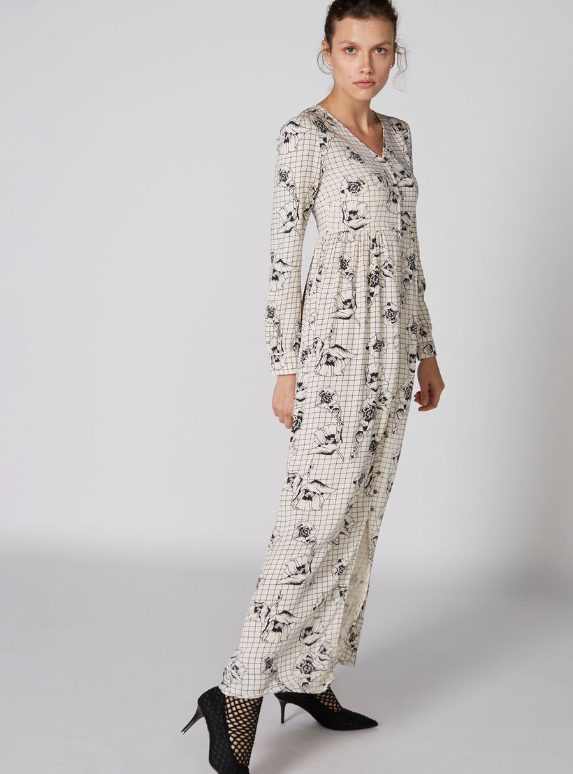 فستان ماكسي بياقة V وأكمام طويلة من لي كوبر-women-clothing-dresses-image-4