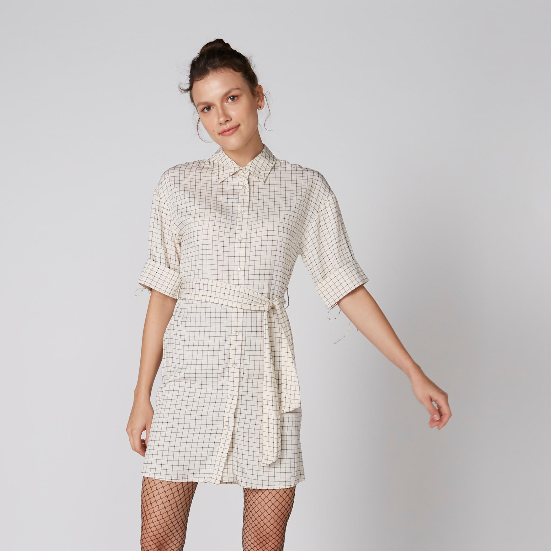 فستان قميص كاروهات بأكمام 3/4 وأزرار-women-clothing-dresses-image-1