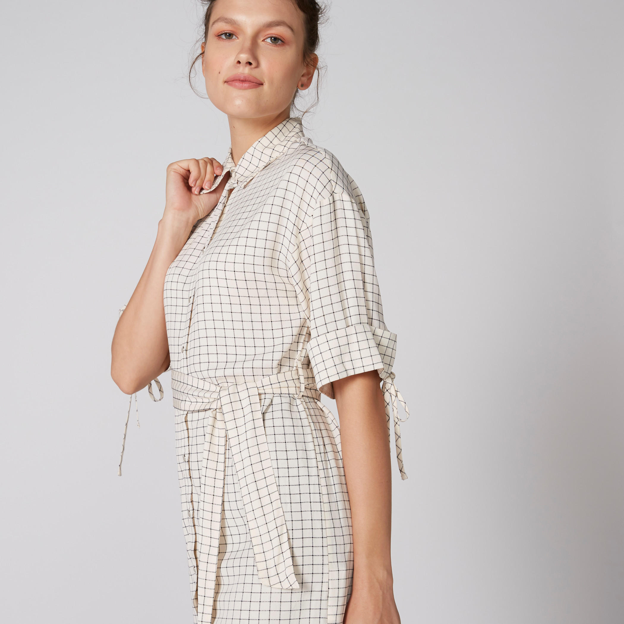 فستان قميص كاروهات بأكمام 3/4 وأزرار-women-clothing-dresses-image-4