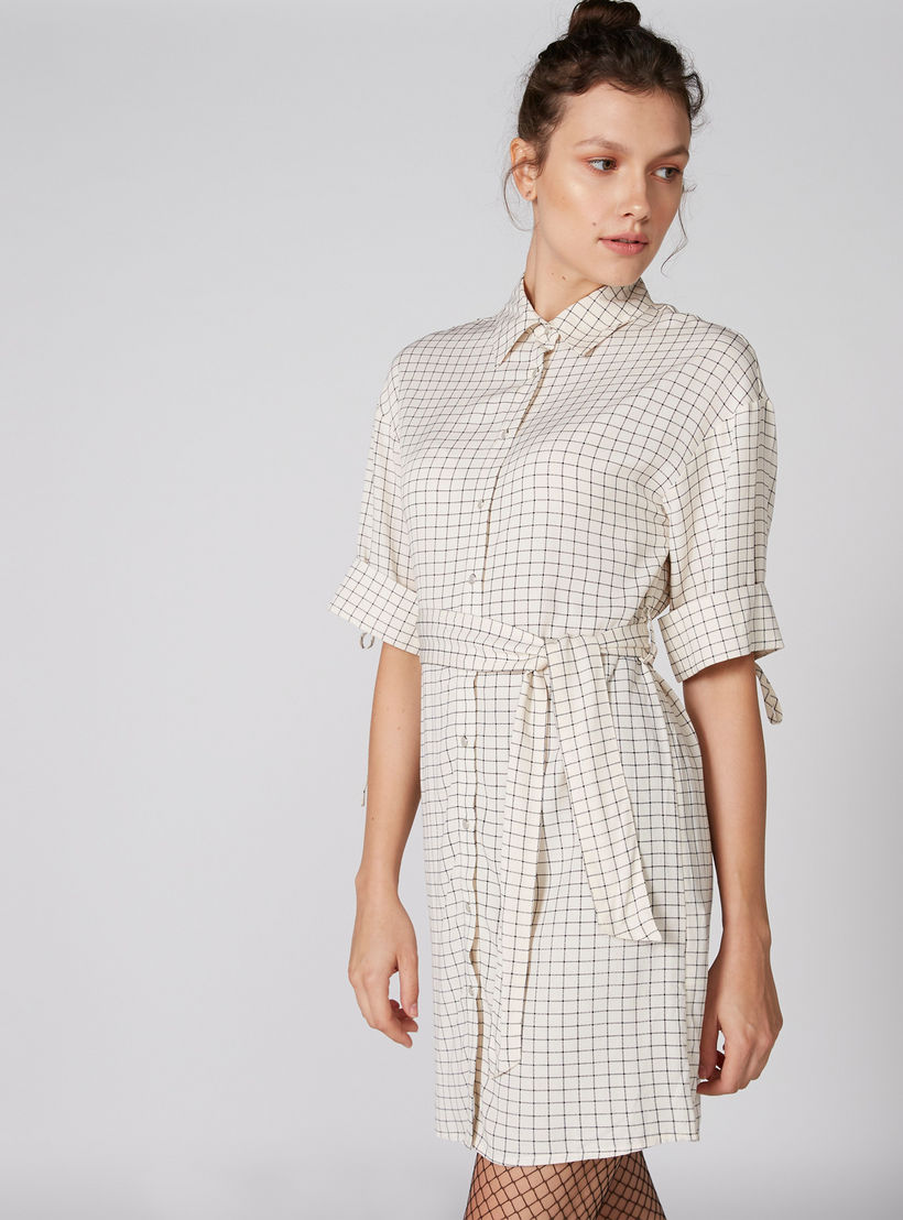 فستان قميص كاروهات بأكمام 3/4 وأزرار-women-clothing-dresses-image-5