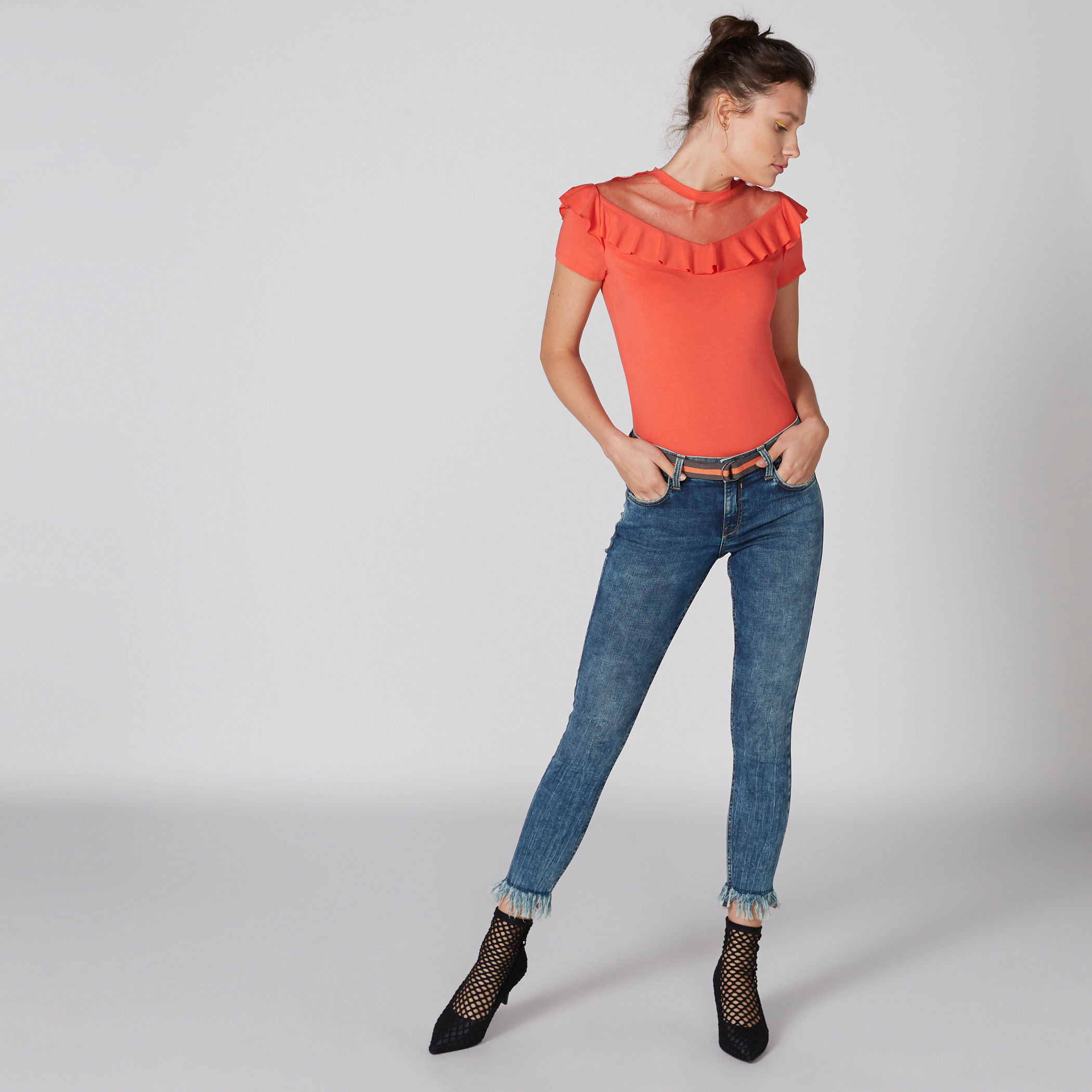 بنطال جينز قصير بحزام من لي كوبر-women-clothing-bottoms-jeans-image-1