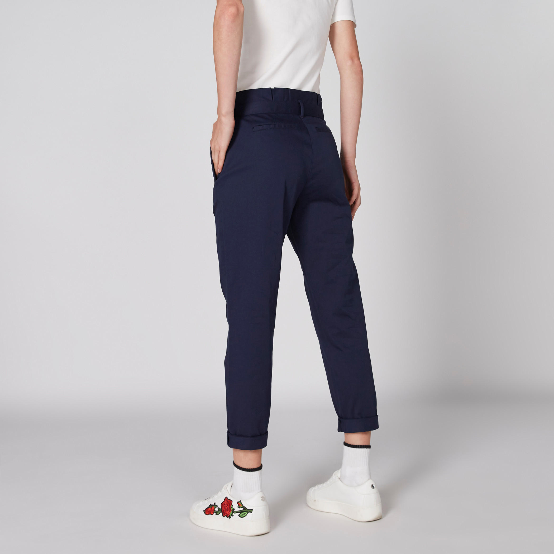 بنطال طويل برباط وجيوب-women-clothing-bottoms-trousers-image-2
