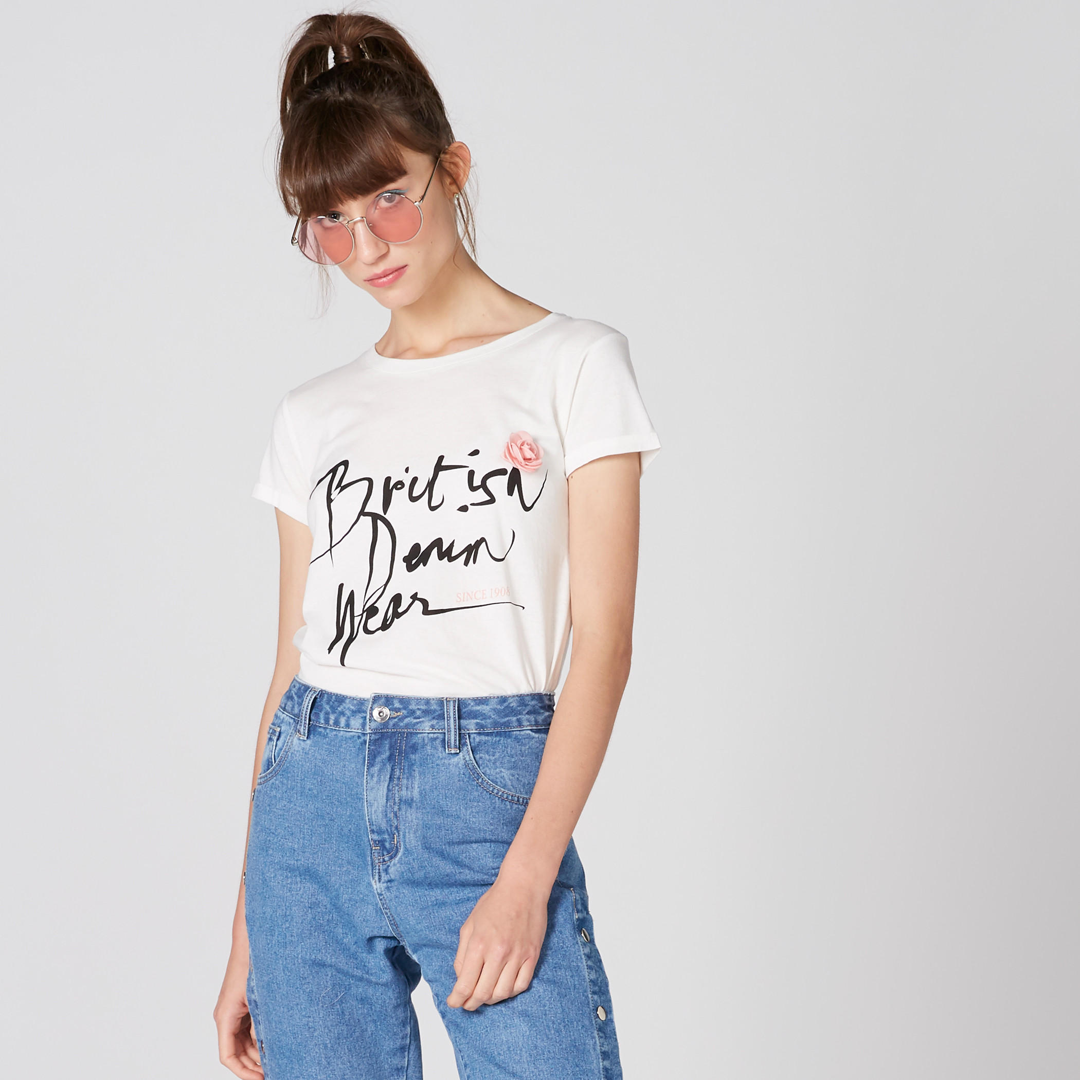 تيشيرت بياقة مستديرة وتزيينات وطبعات-women-clothing-tshirts-image-3