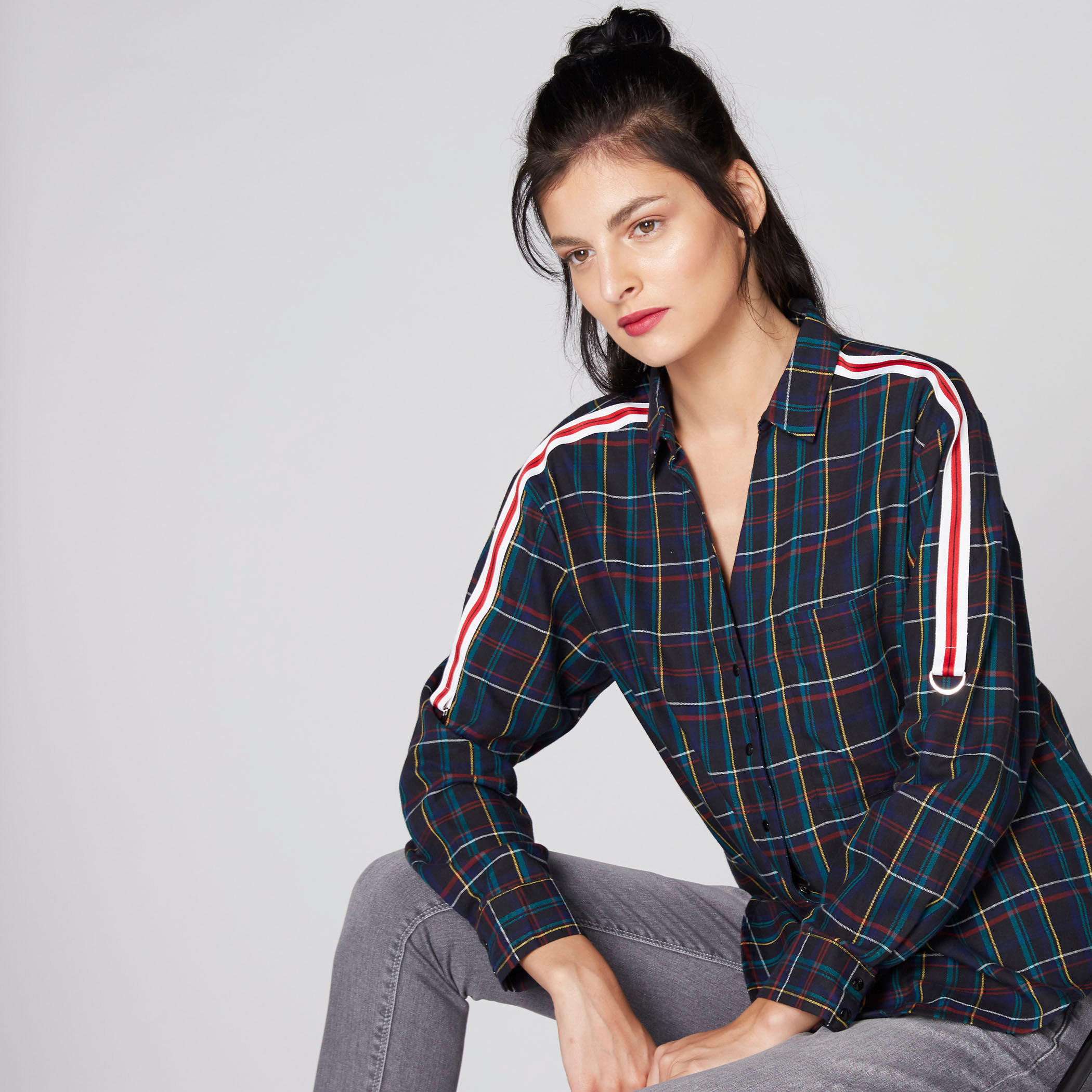 قميص كاروهات بأكمام طويلة-women-clothing-shirtsandblouses-shirts-image-1