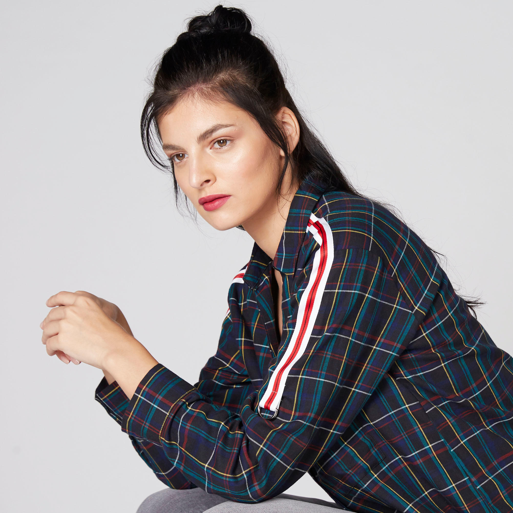 قميص كاروهات بأكمام طويلة-women-clothing-shirtsandblouses-shirts-image-4