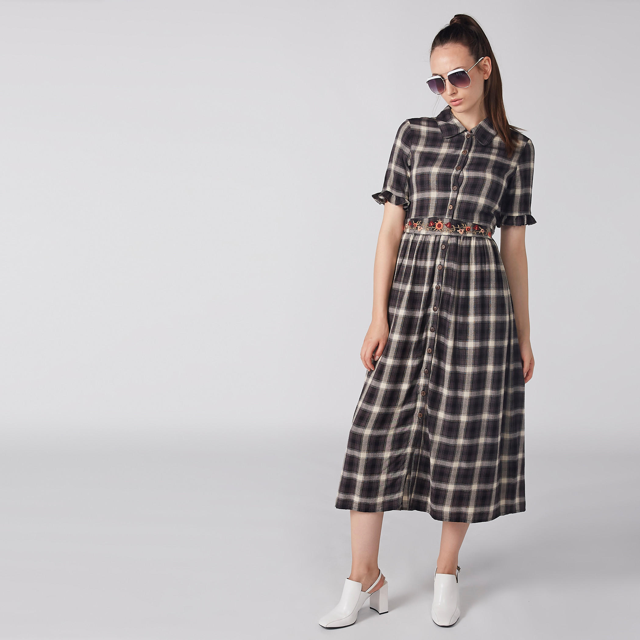 Chequered Maxi Shirt Dress with Short Sleeves and Embroidery-women-clothing-dresses-image-1