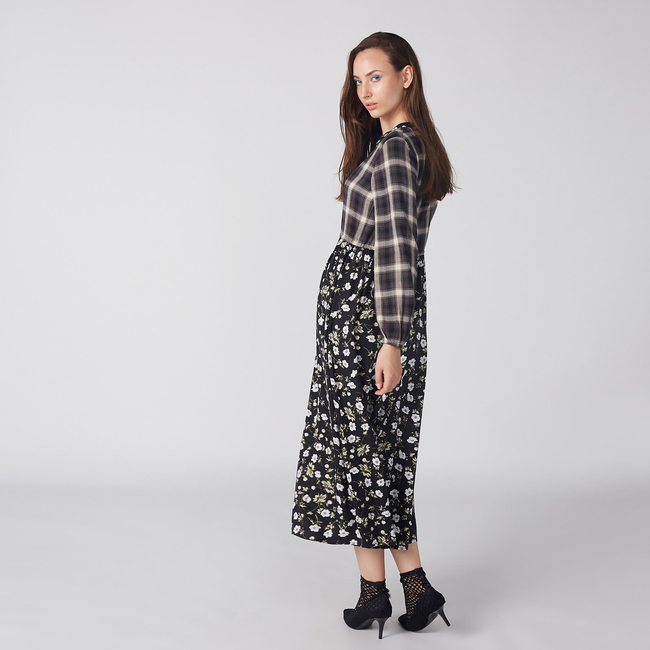 فستان طويل بأكمام طويلة وأربطة وطبعات-women-clothing-dresses-image-3