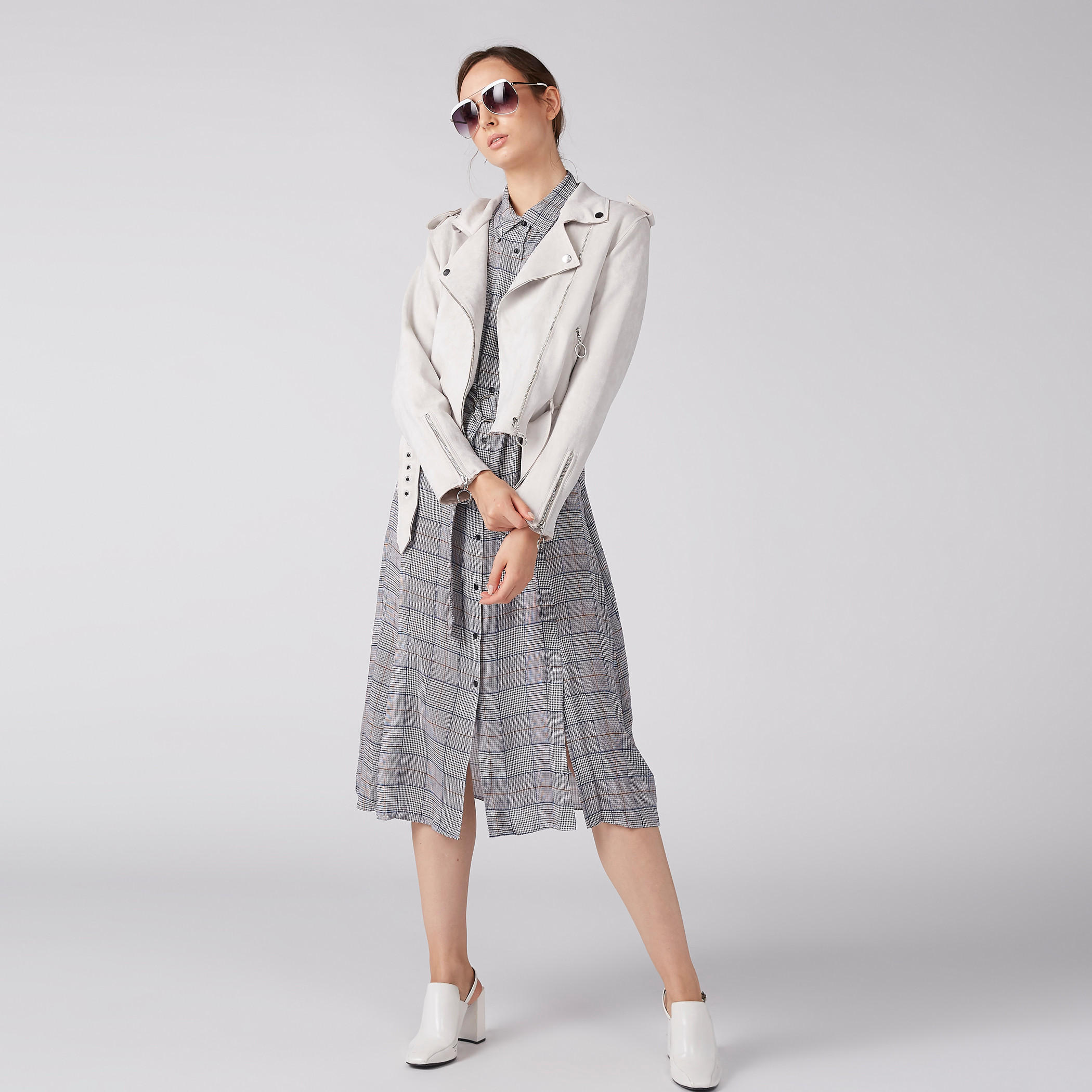 جاكيت بايكر بأكمام طويلة وسحّاب إغلاق وحزام من لي كوبر-women-winterwear-coatsandjackets-jackets-image-2