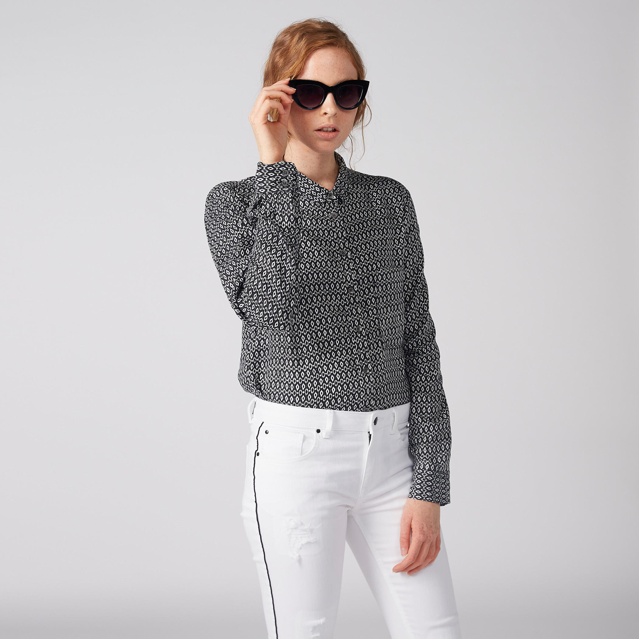 قميص بأكمام طويلة وأزرار وطبعات-women-clothing-shirtsandblouses-shirts-image-1