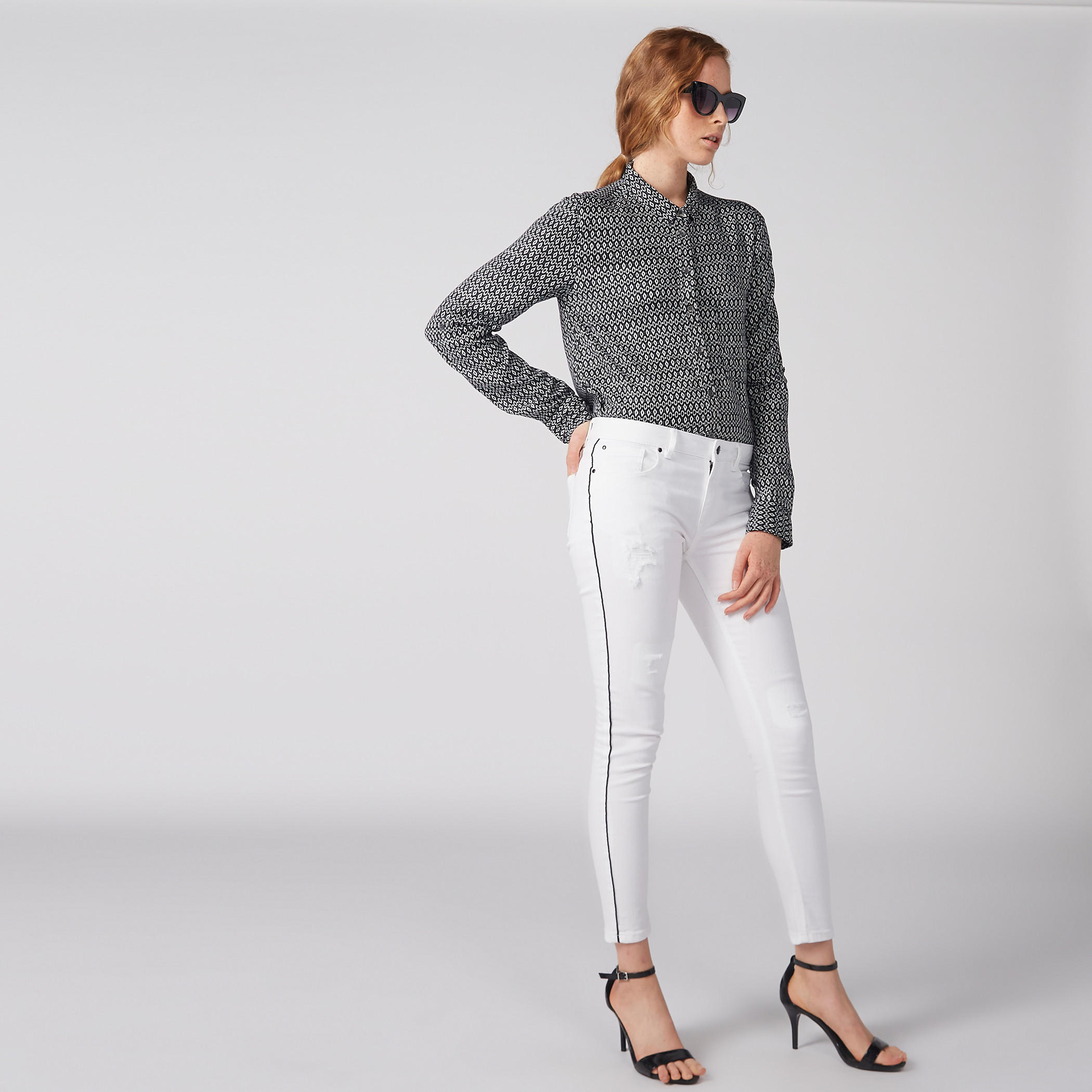 قميص بأكمام طويلة وأزرار وطبعات-women-clothing-shirtsandblouses-shirts-image-4