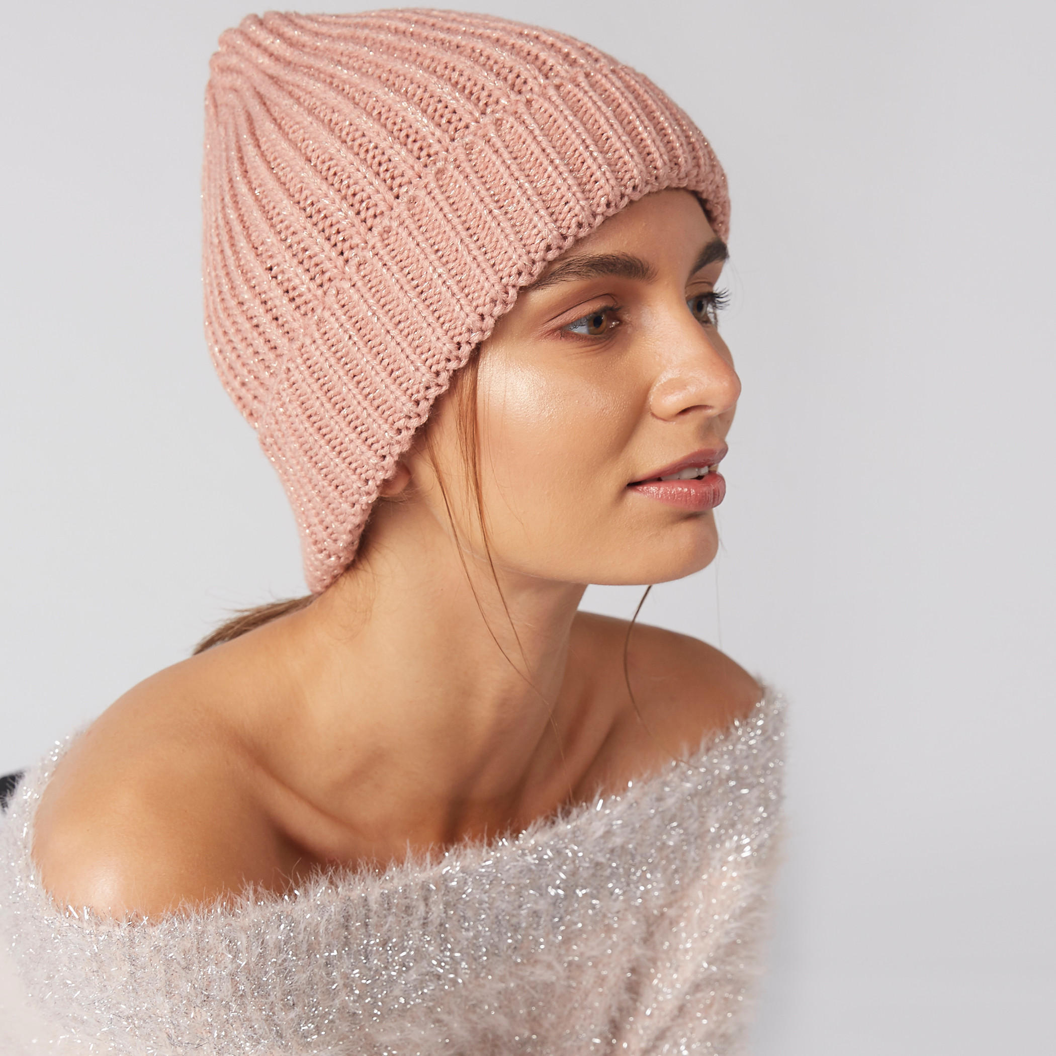 قبّعة بيني بارزة الملمس من لي كوبر-women-clothingaccessories-capsandhats-image-2