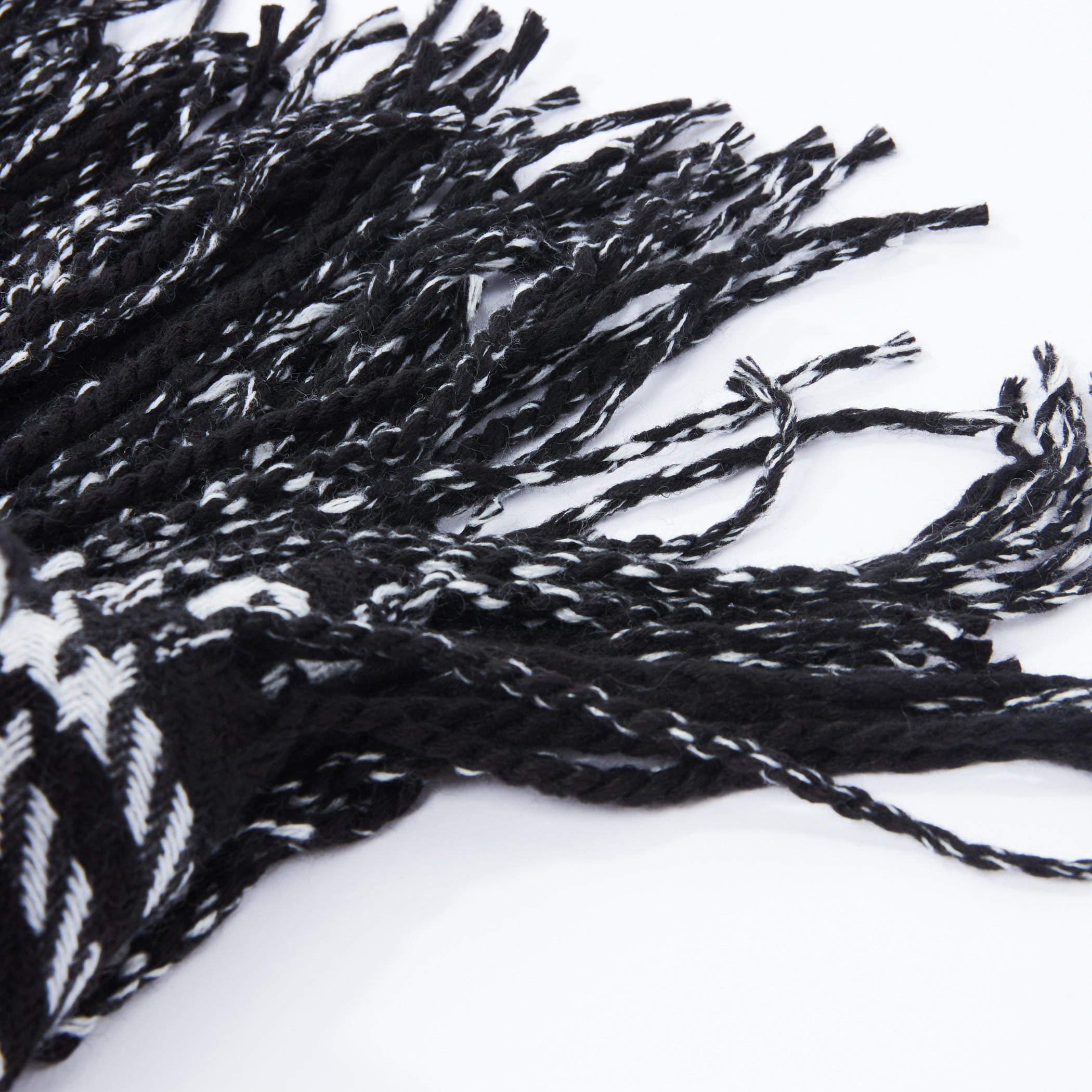 سترة بونشو قطيفة من لي كوبر-women-clothingaccessories-scarves-image-3
