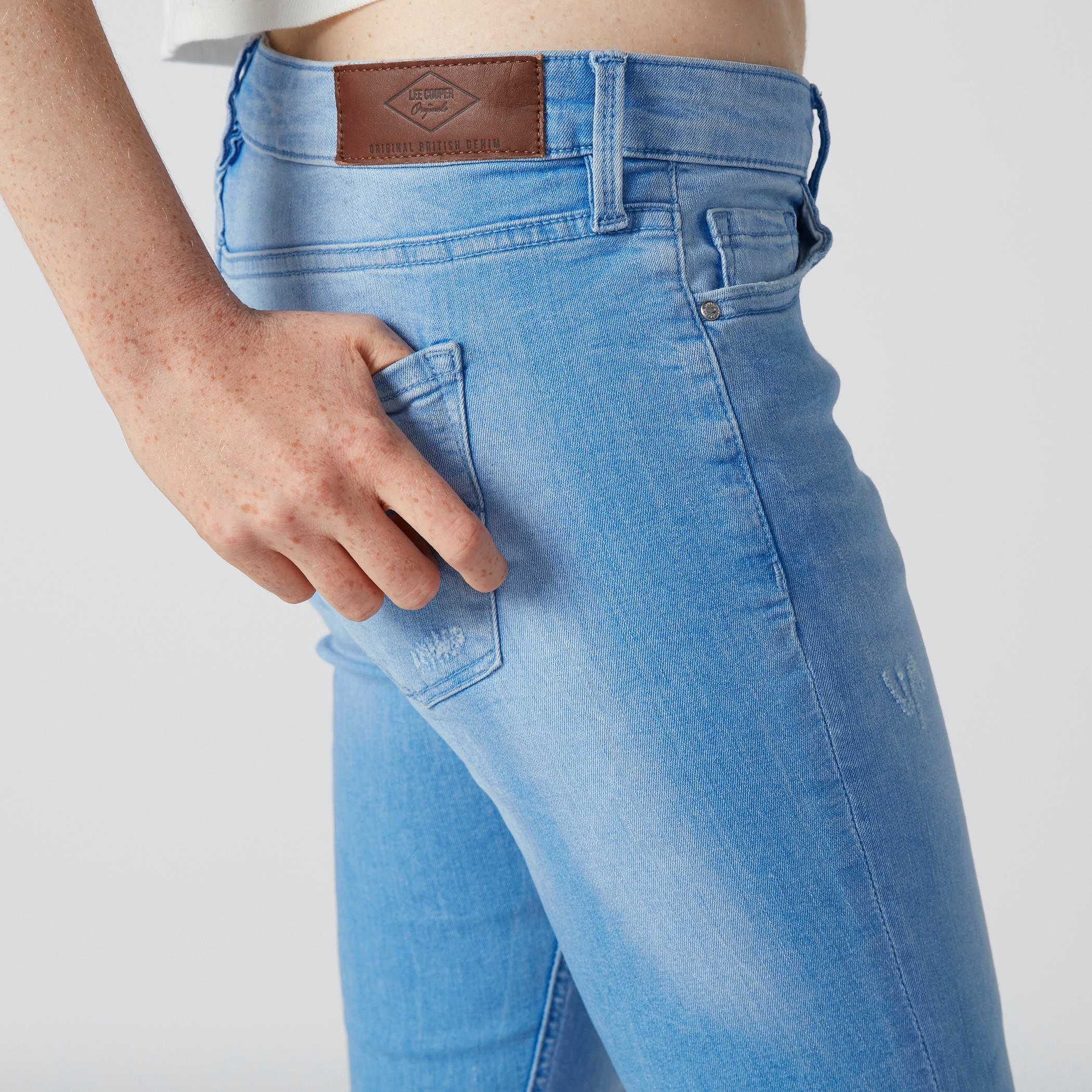 بنطلون جينز ممزق بسحاب-women-clothing-bottoms-jeans-image-1