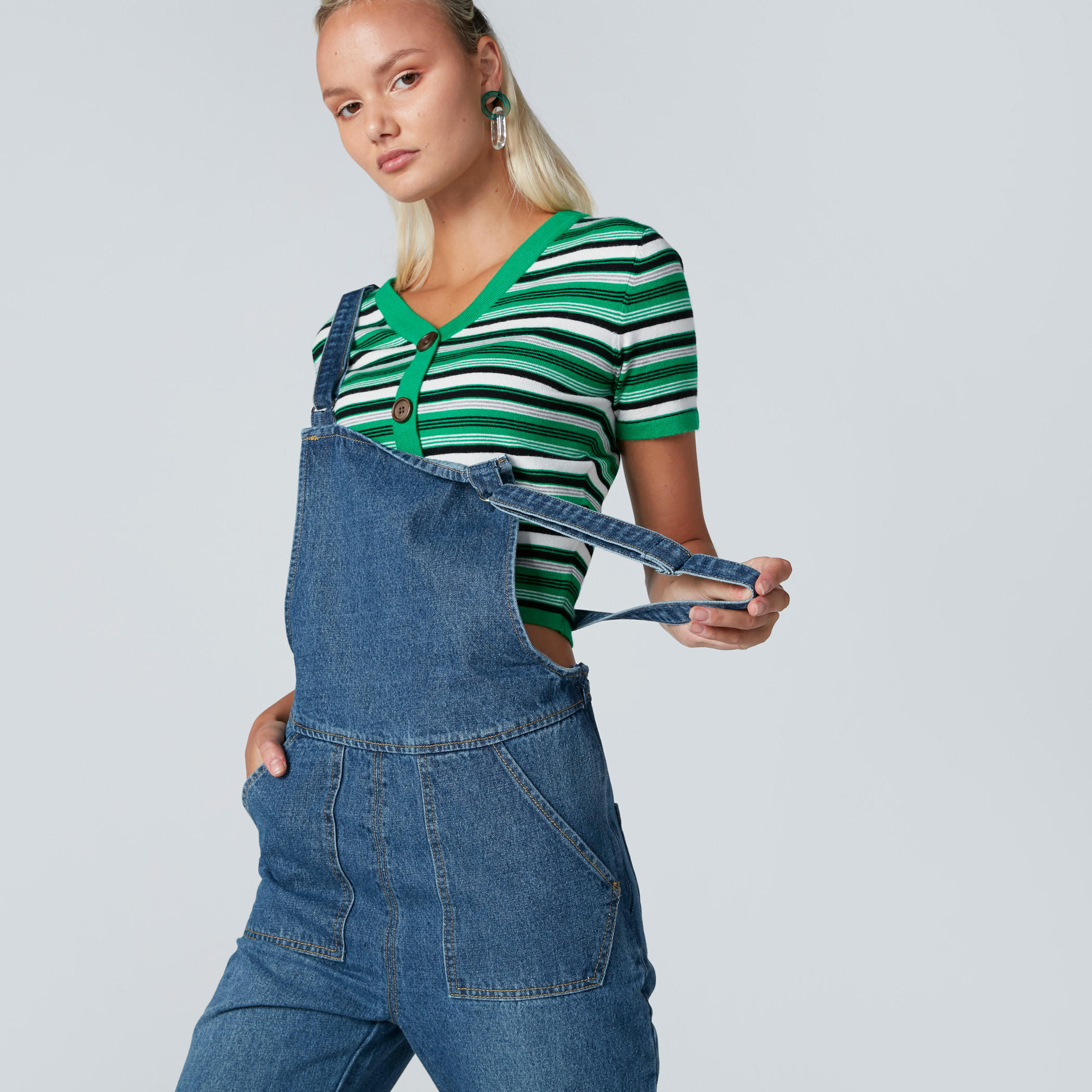 دنغري طويل بتفاصيل جيوب-women-clothing-bottoms-jeans-image-3