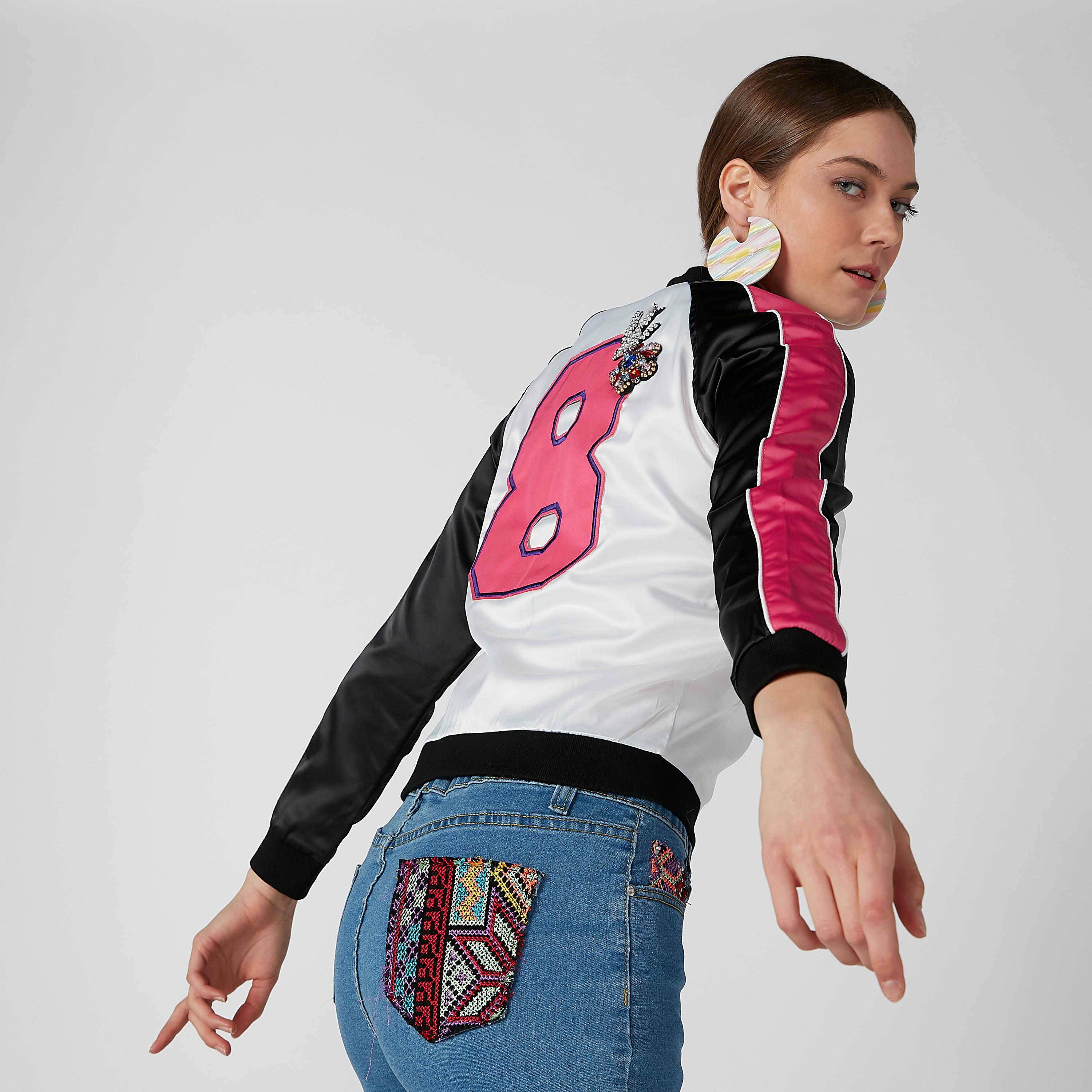 جاكيت بومبر بأكمام طويلة وتزيينات-women-winterwear-coatsandjackets-jackets-image-3