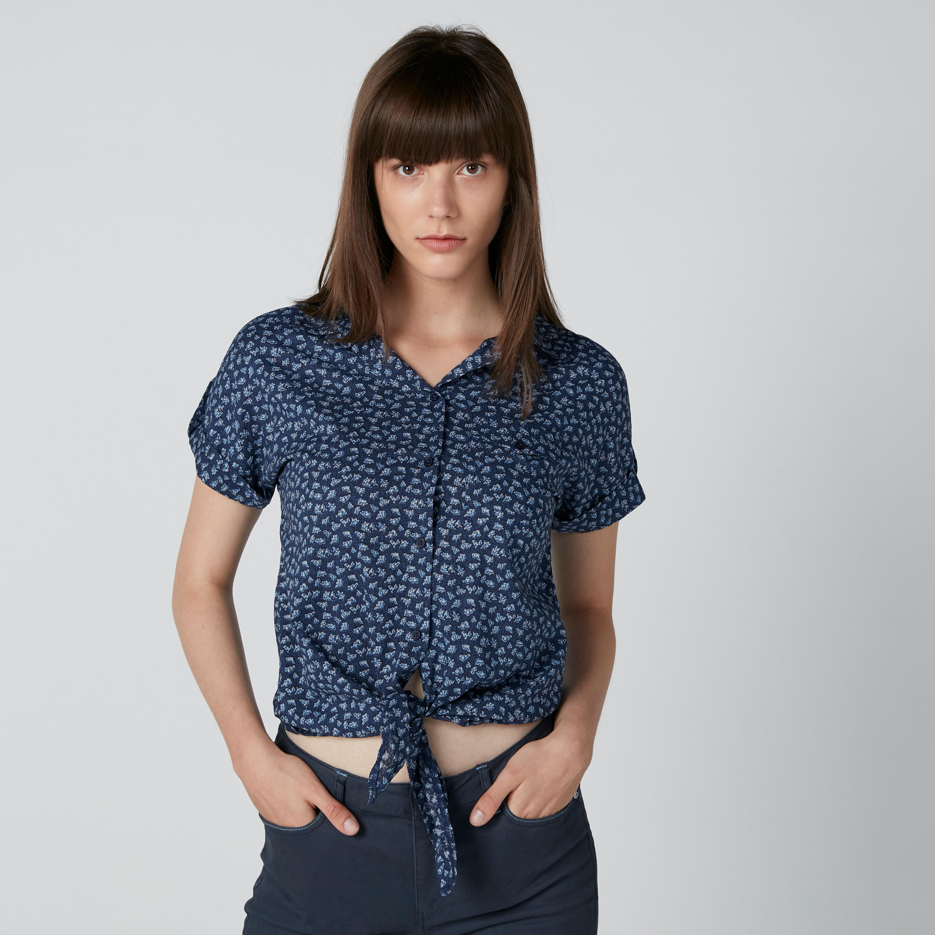 قميص قصير بأكمام متصلة ورباط وطبعات من لي كوبر-women-clothing-shirtsandblouses-shirts-image-1