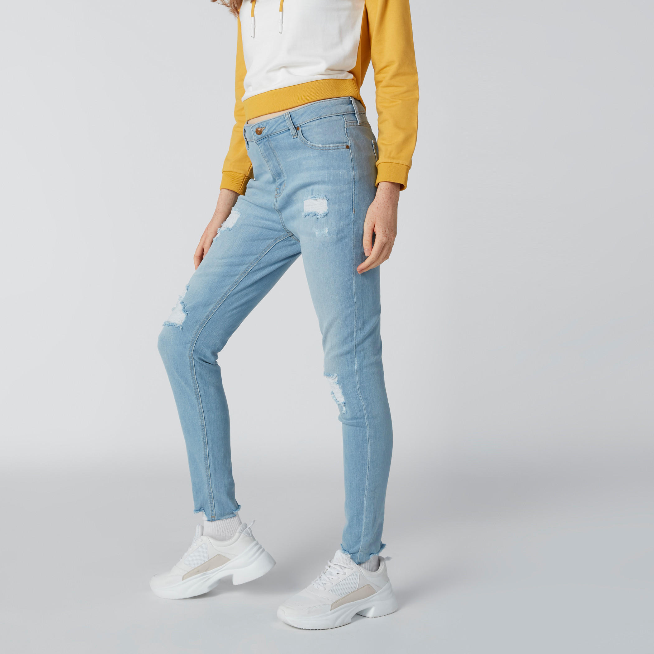 بنطال جينز بتصميم ممزّق وسحّاب -women-clothing-bottoms-jeans-image-2