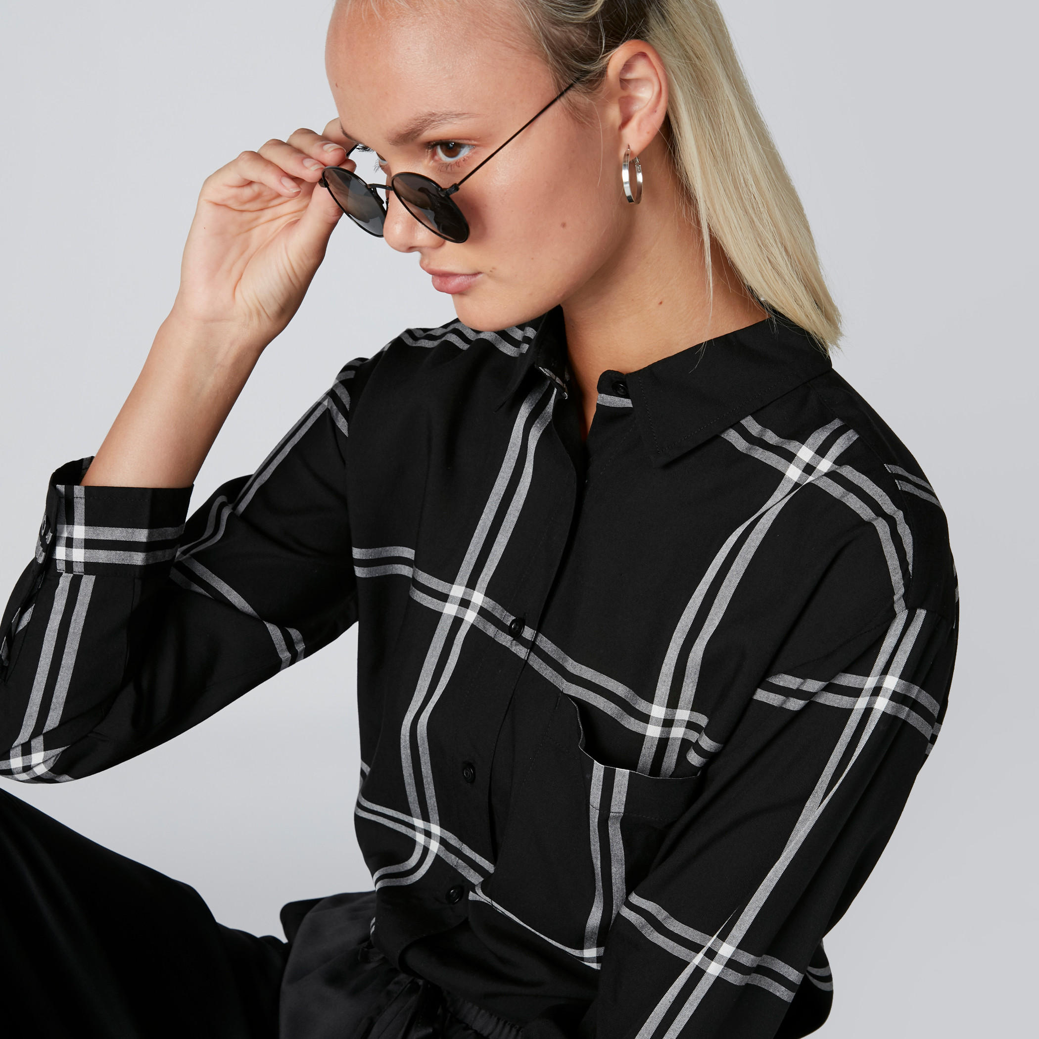 Chequered Shirt with Long Sleeves and Complete Placket-women-clothing-shirtsandblouses-shirts-image-5