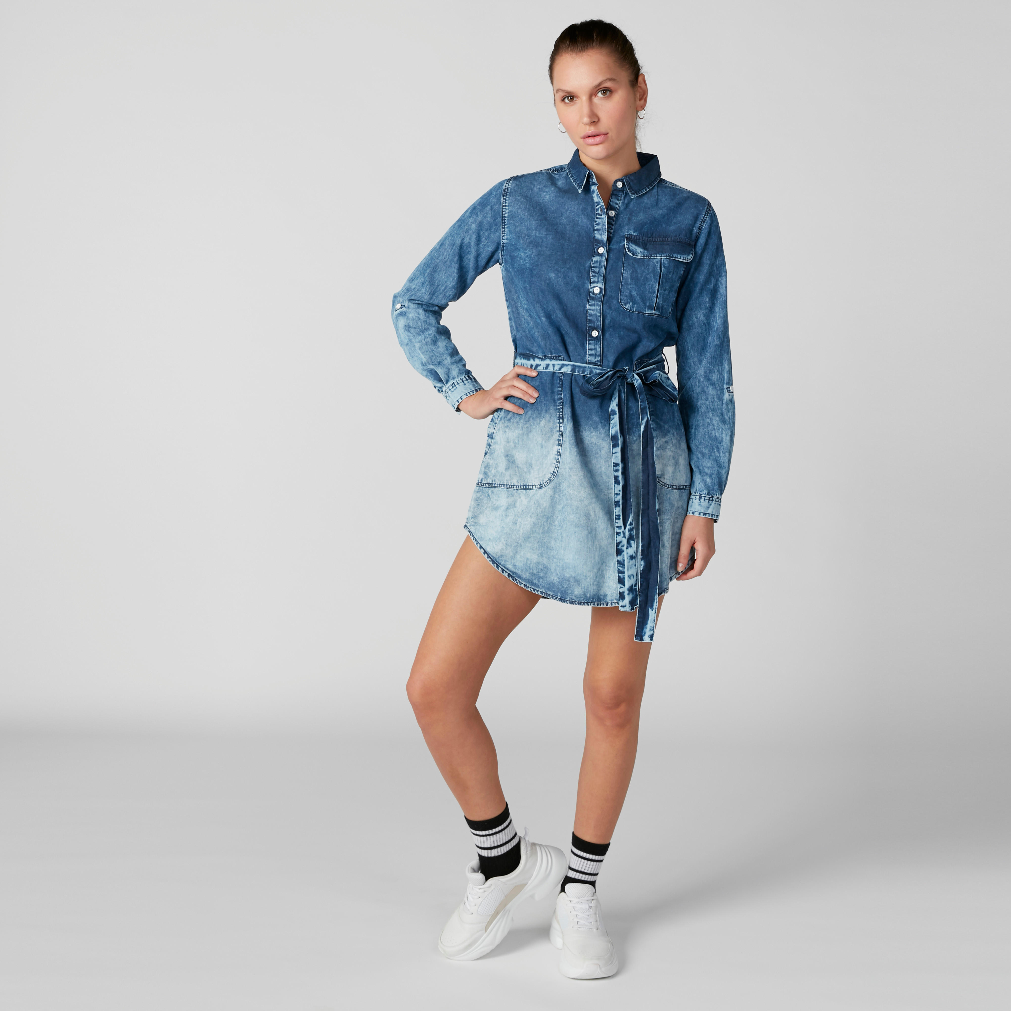 فستان متوسط الطول بأكمام طويلة وحزام رباط وجيب على الصدر-women-clothing-dresses-image-1