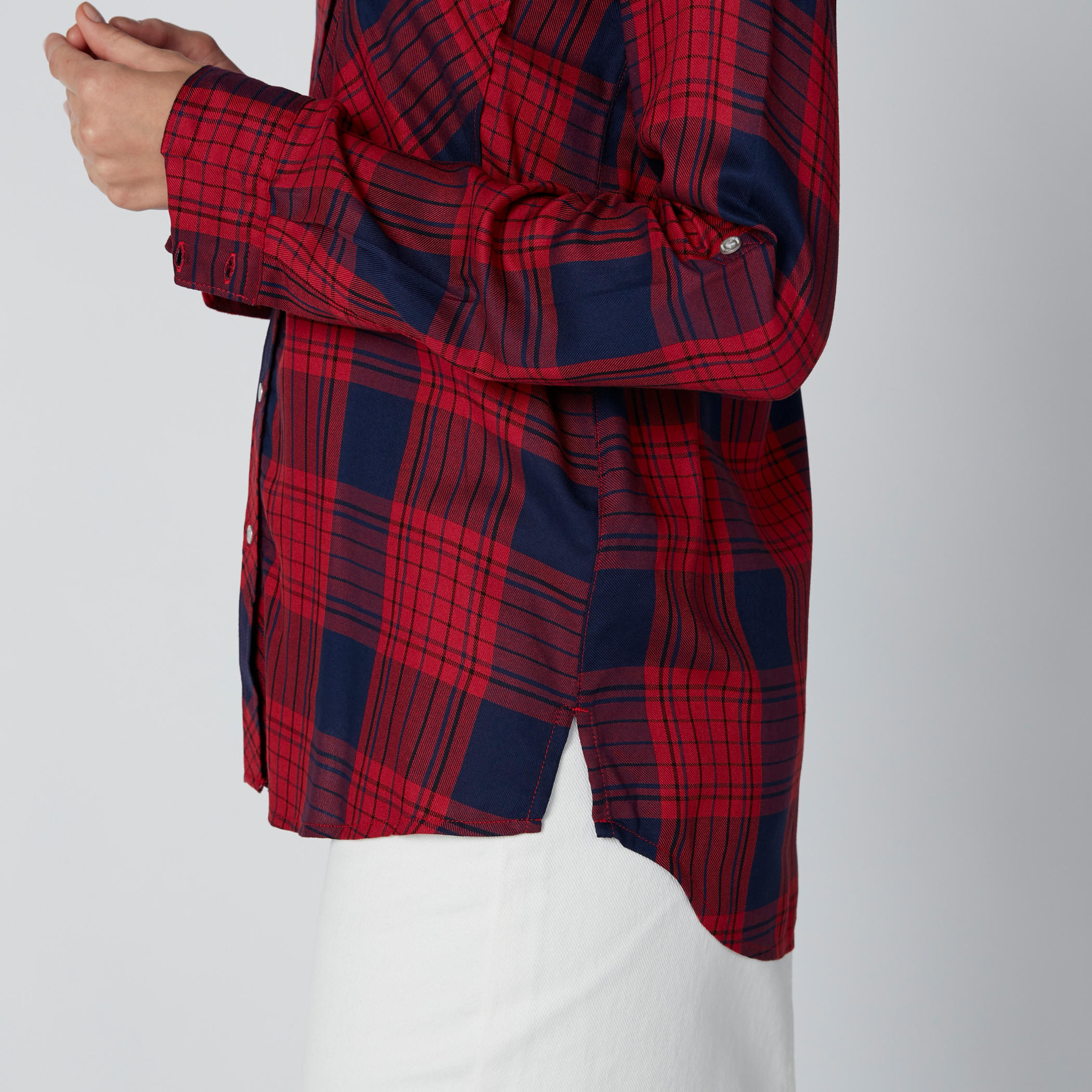 قميص كاروهات بأكمام طويلة من لي كوبر-women-clothing-shirtsandblouses-shirts-image-4